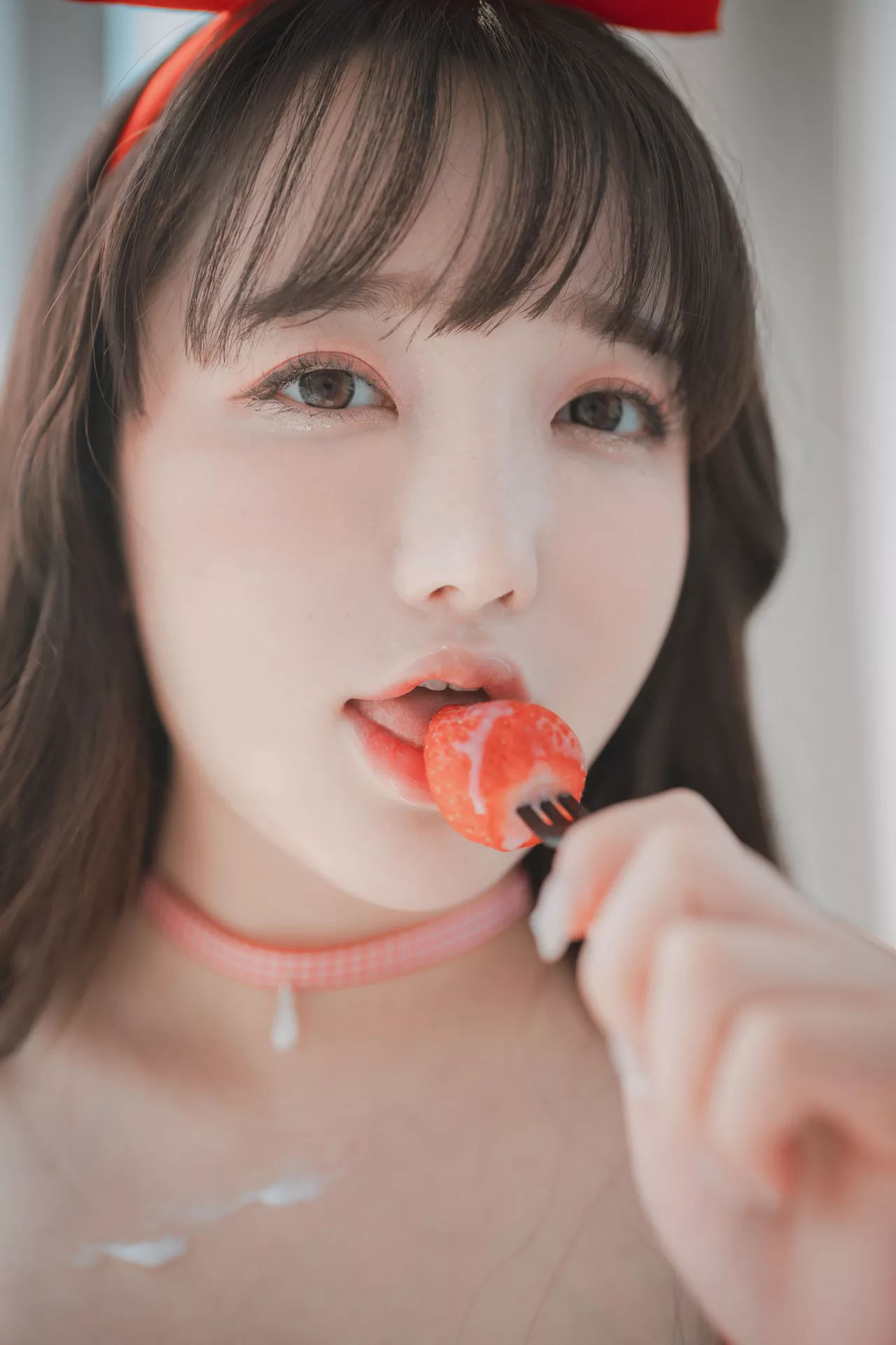 Yeeun【DJAWA 高丽 大佳玩】 Strawbeery 艳模 Son 写真 Girl 全集修正