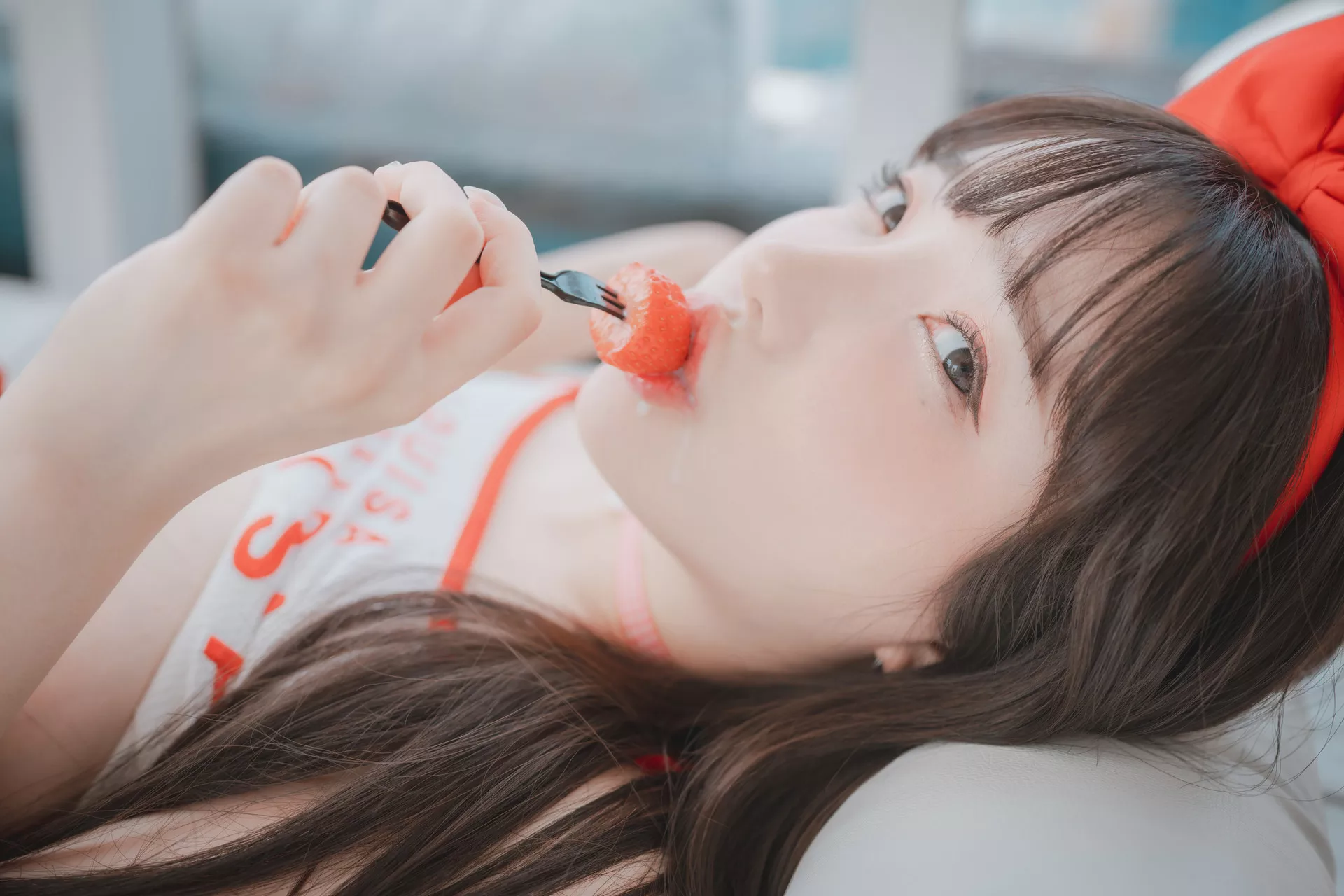 Yeeun【DJAWA 高丽 大佳玩】 Strawbeery 艳模 Son 写真 Girl 全集修正