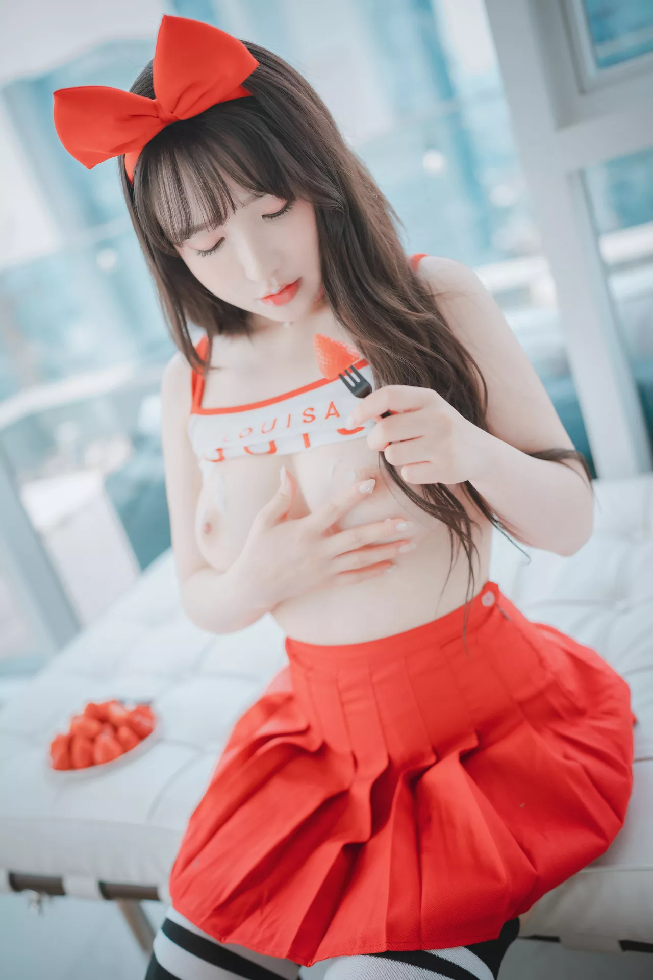 Yeeun【DJAWA 高丽 大佳玩】 Strawbeery 艳模 Son 写真 Girl 全集修正