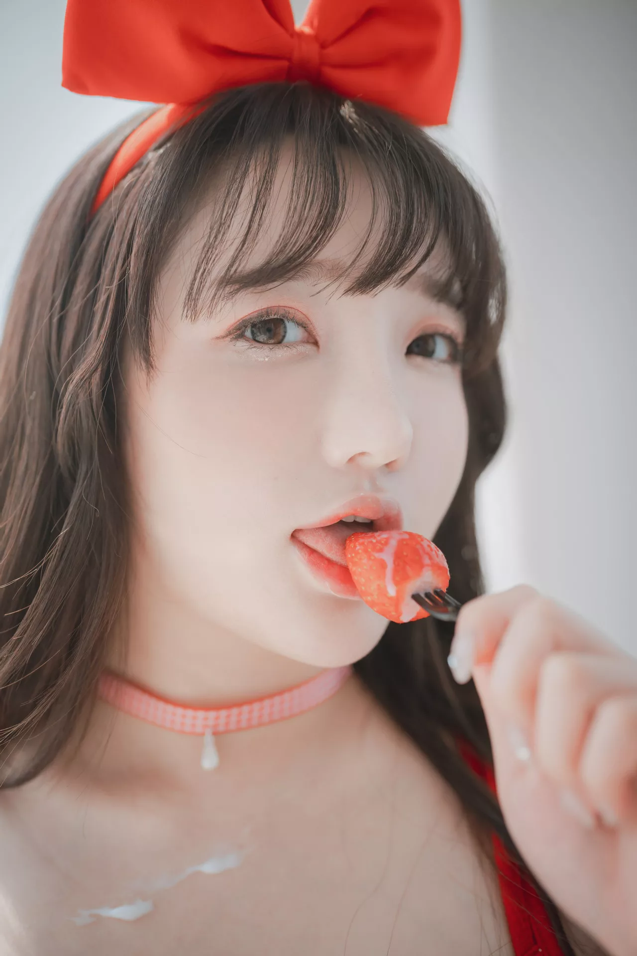 Yeeun【DJAWA 高丽 大佳玩】 Strawbeery 艳模 Son 写真 Girl 全集修正