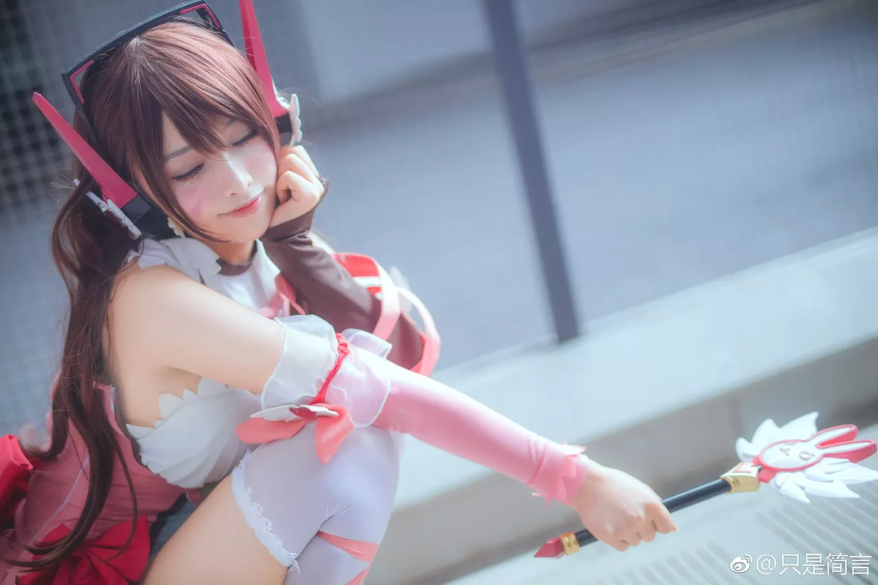 美女 风范 D.Va Magica 只是简言 私摄 Cosplay