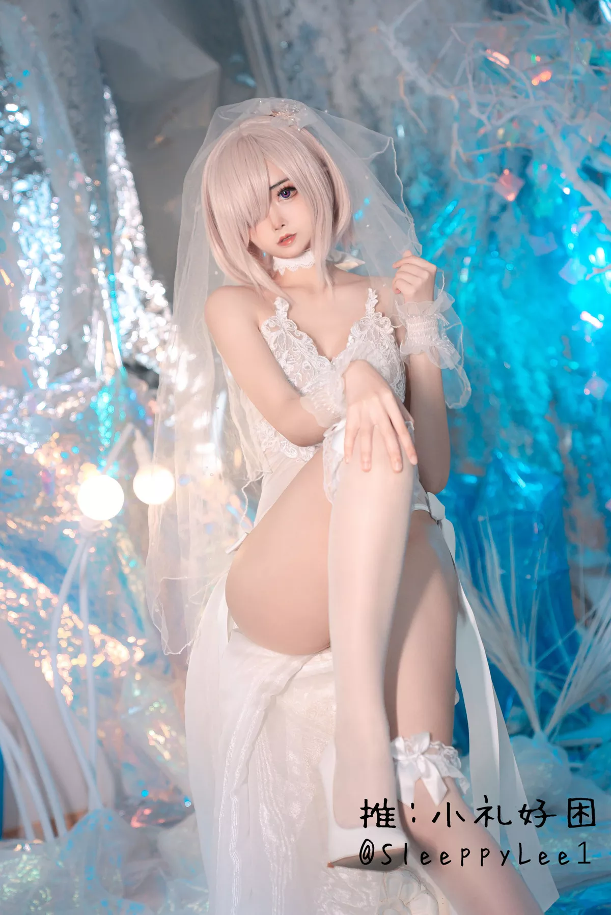 玛修 风骚 礼服 美人 私房 小礼好困 Cosplay