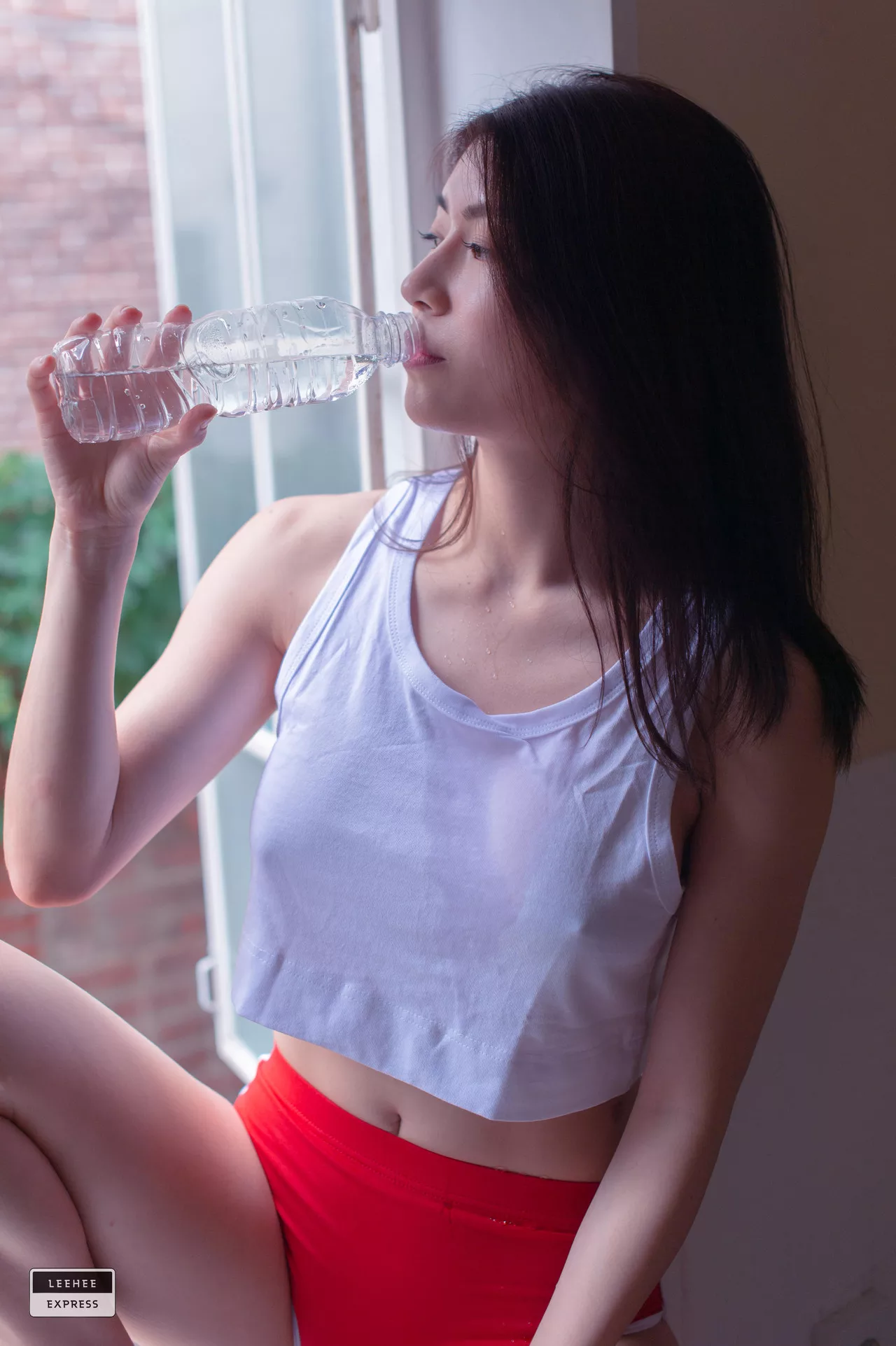 Min.E【LEEHEE 棒子 优秀 棒子 女神 LEHF (49P) 艺术图美图】 EXPRESS 艺术图 辣模 利熙快运 032