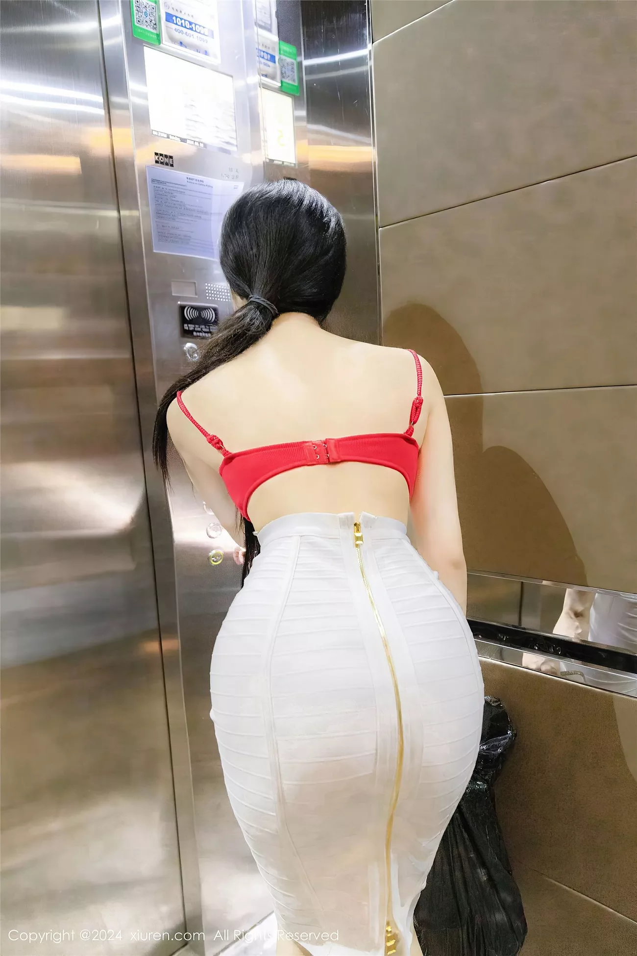 No.8794 【XiuRen秀人】超清照片 龙雪儿