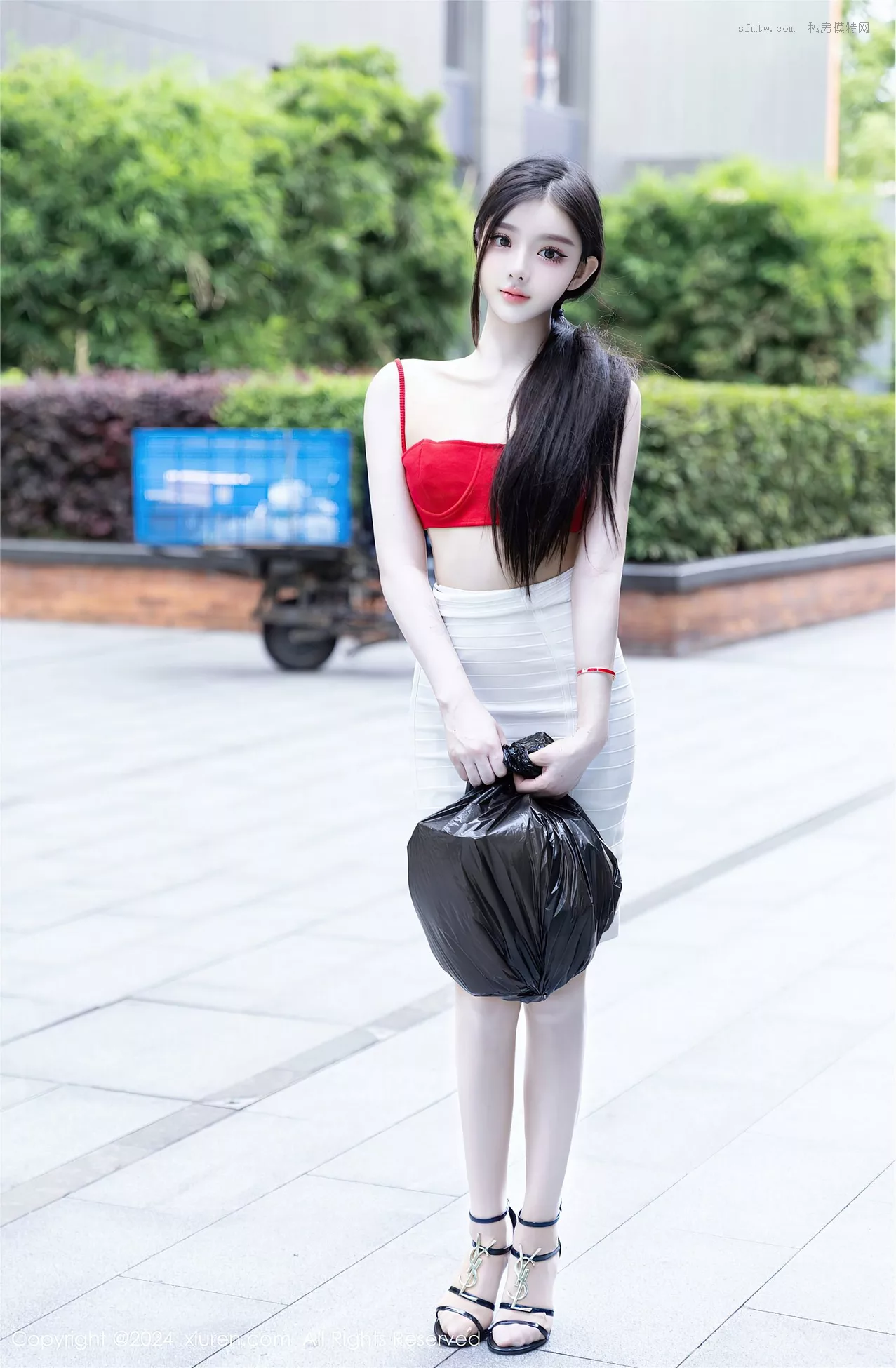 No.8794 【XiuRen秀人】超清照片 龙雪儿