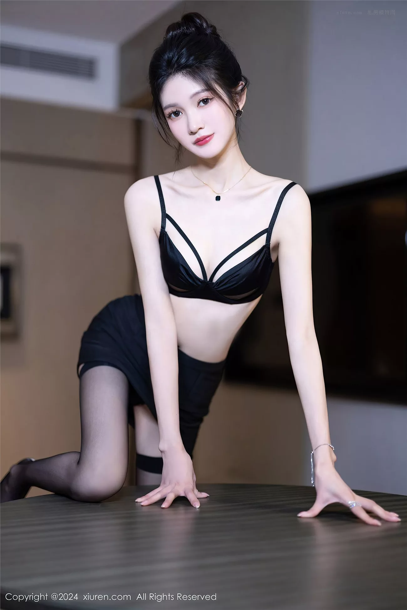 Vol.8791 【秀人】高清照片 程程程