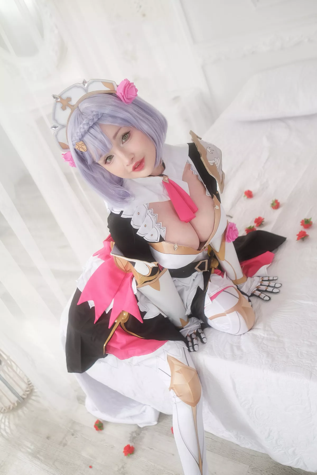 Genshin 尤物 Impact Rose 密拍 Noelle 迷人 Cosplay Hidori