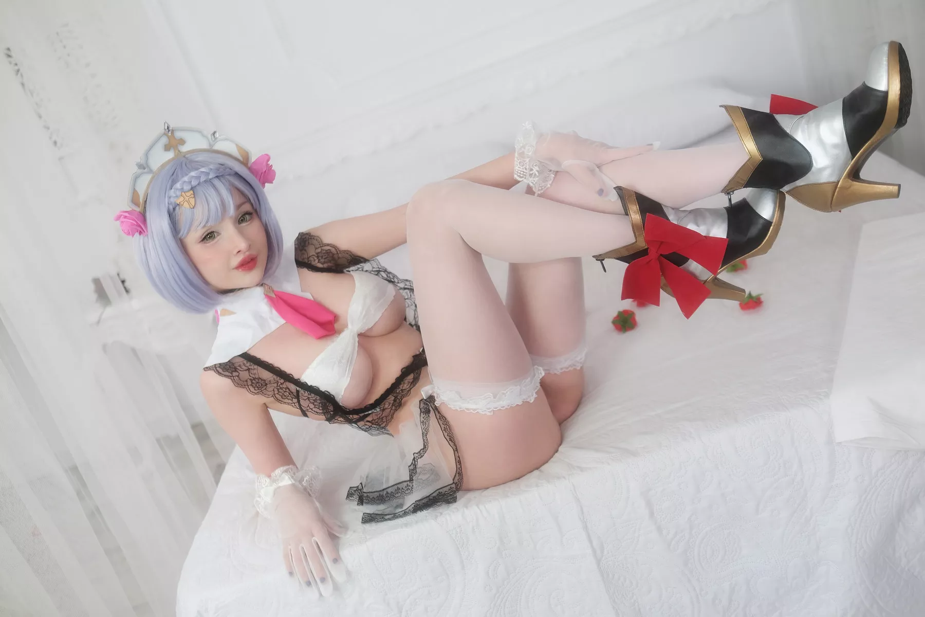 Genshin 尤物 Impact Rose 密拍 Noelle 迷人 Cosplay Hidori