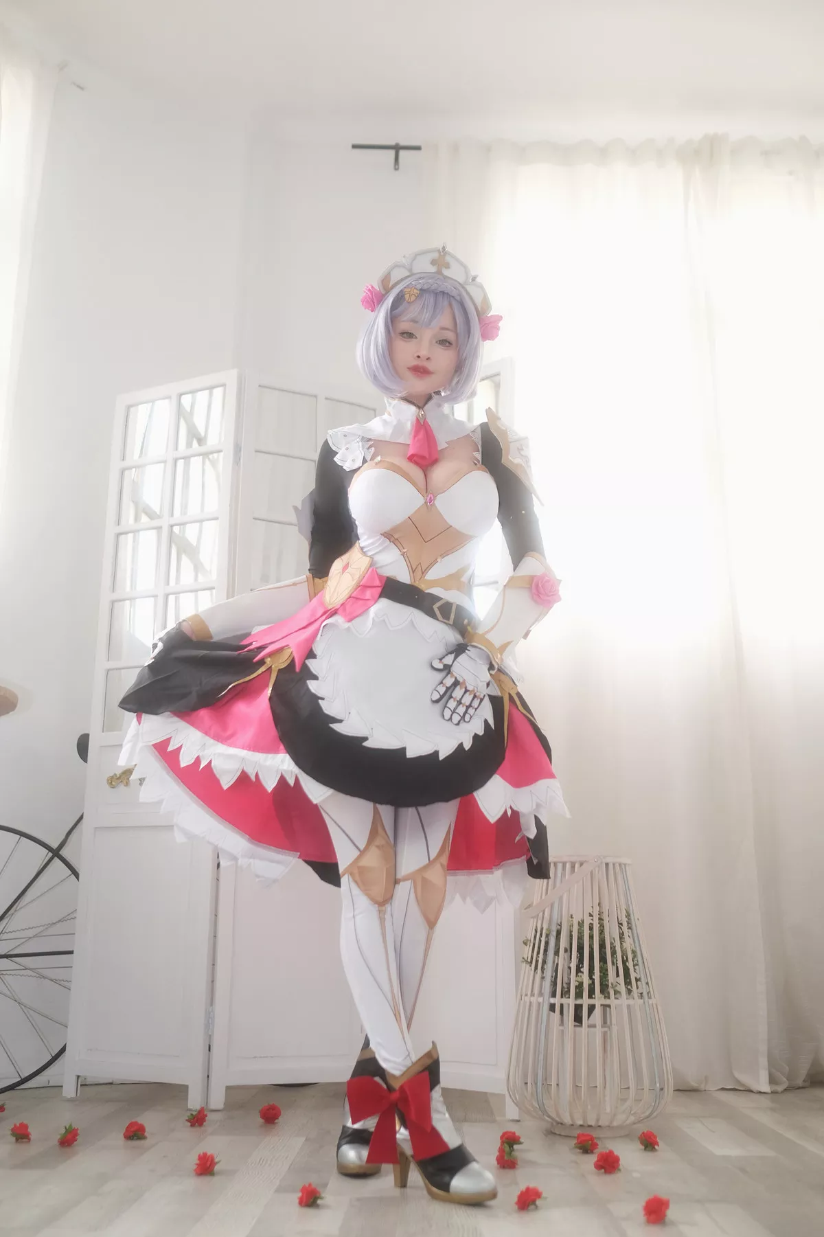 Genshin 尤物 Impact Rose 密拍 Noelle 迷人 Cosplay Hidori