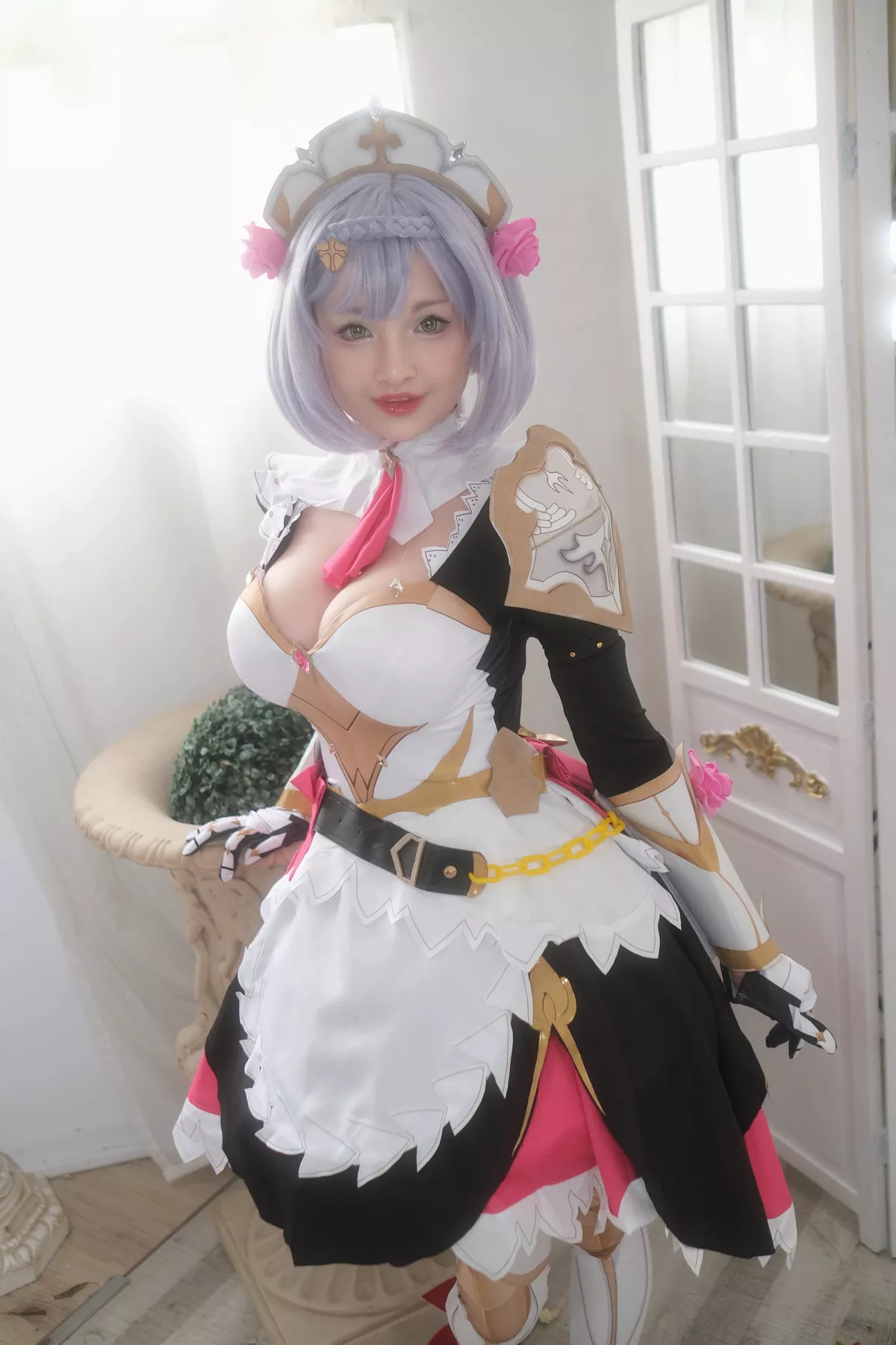 Genshin 尤物 Impact Rose 密拍 Noelle 迷人 Cosplay Hidori