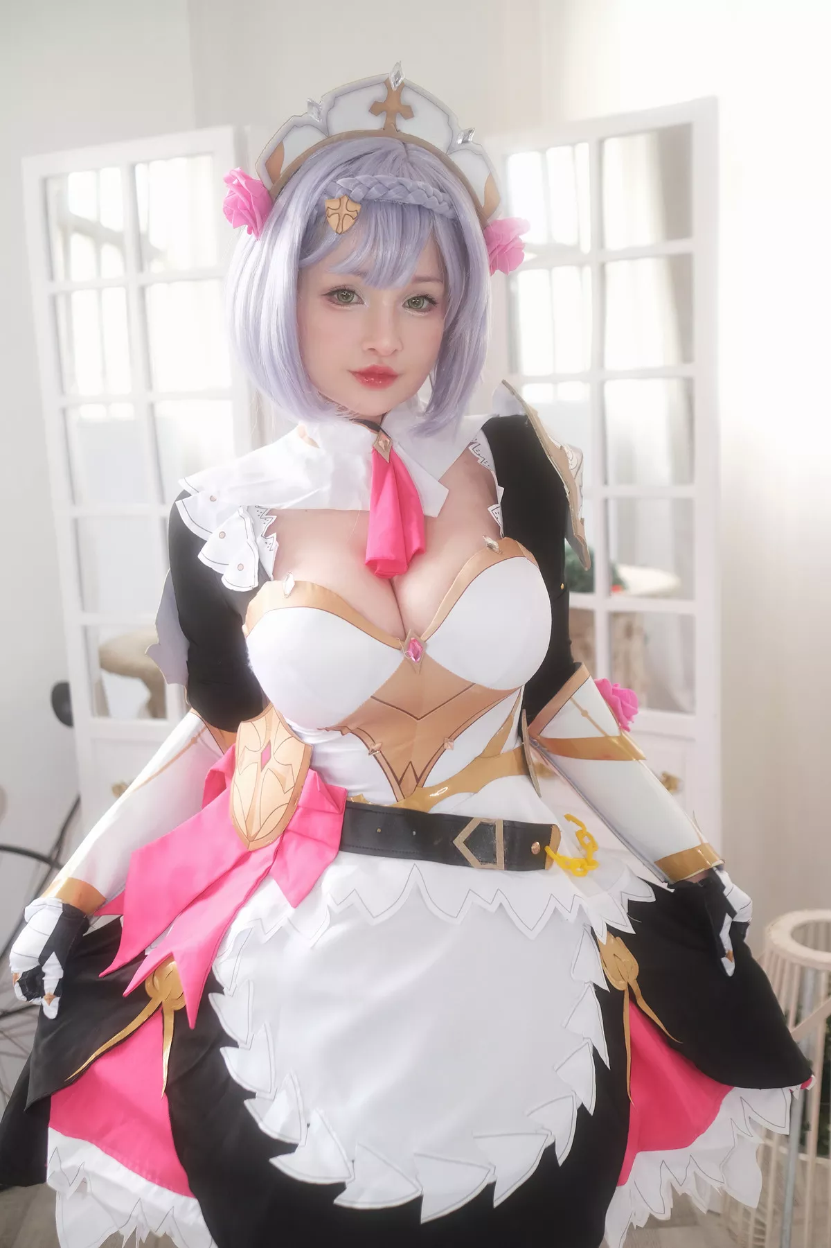 Genshin 尤物 Impact Rose 密拍 Noelle 迷人 Cosplay Hidori