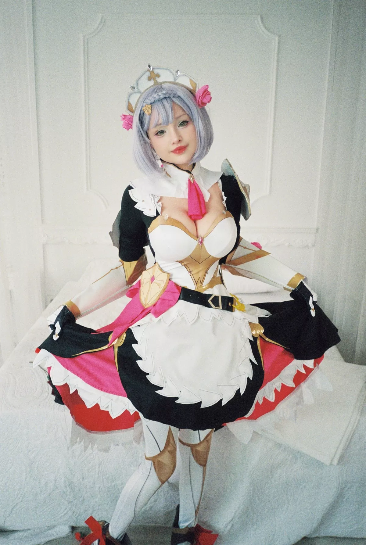 Genshin 尤物 Impact Rose 密拍 Noelle 迷人 Cosplay Hidori