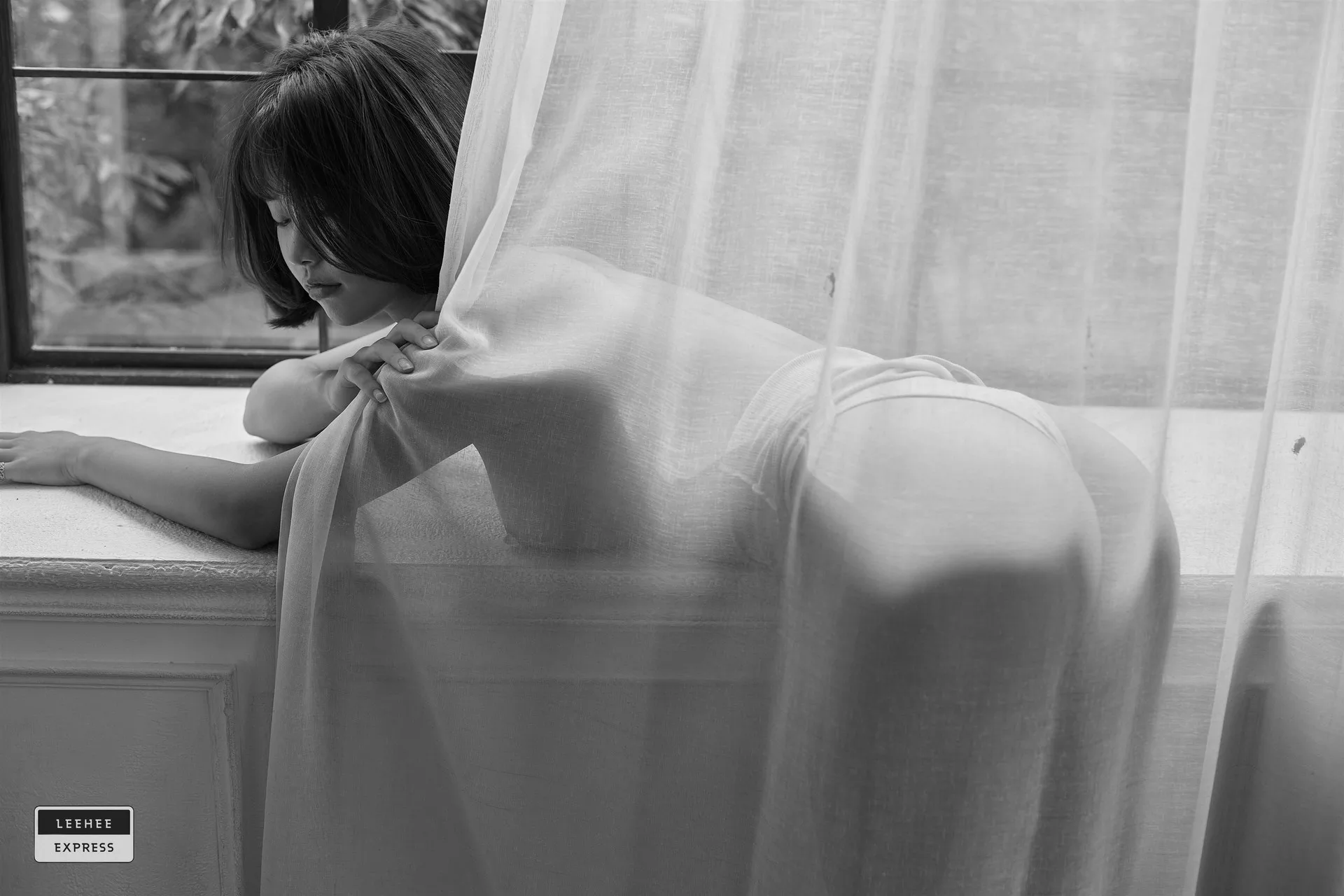 超清 高丽 写真 利熙快运 美人 EXPRESS 034B 高丽 模特 写真组图】 U.Hwa【LEEHEE (53P) LEHF