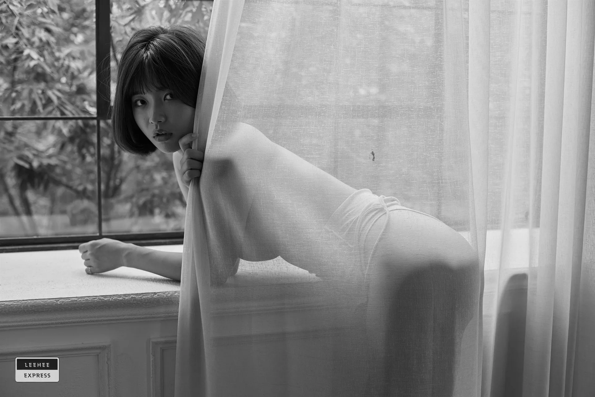 超清 高丽 写真 利熙快运 美人 EXPRESS 034B 高丽 模特 写真组图】 U.Hwa【LEEHEE (53P) LEHF