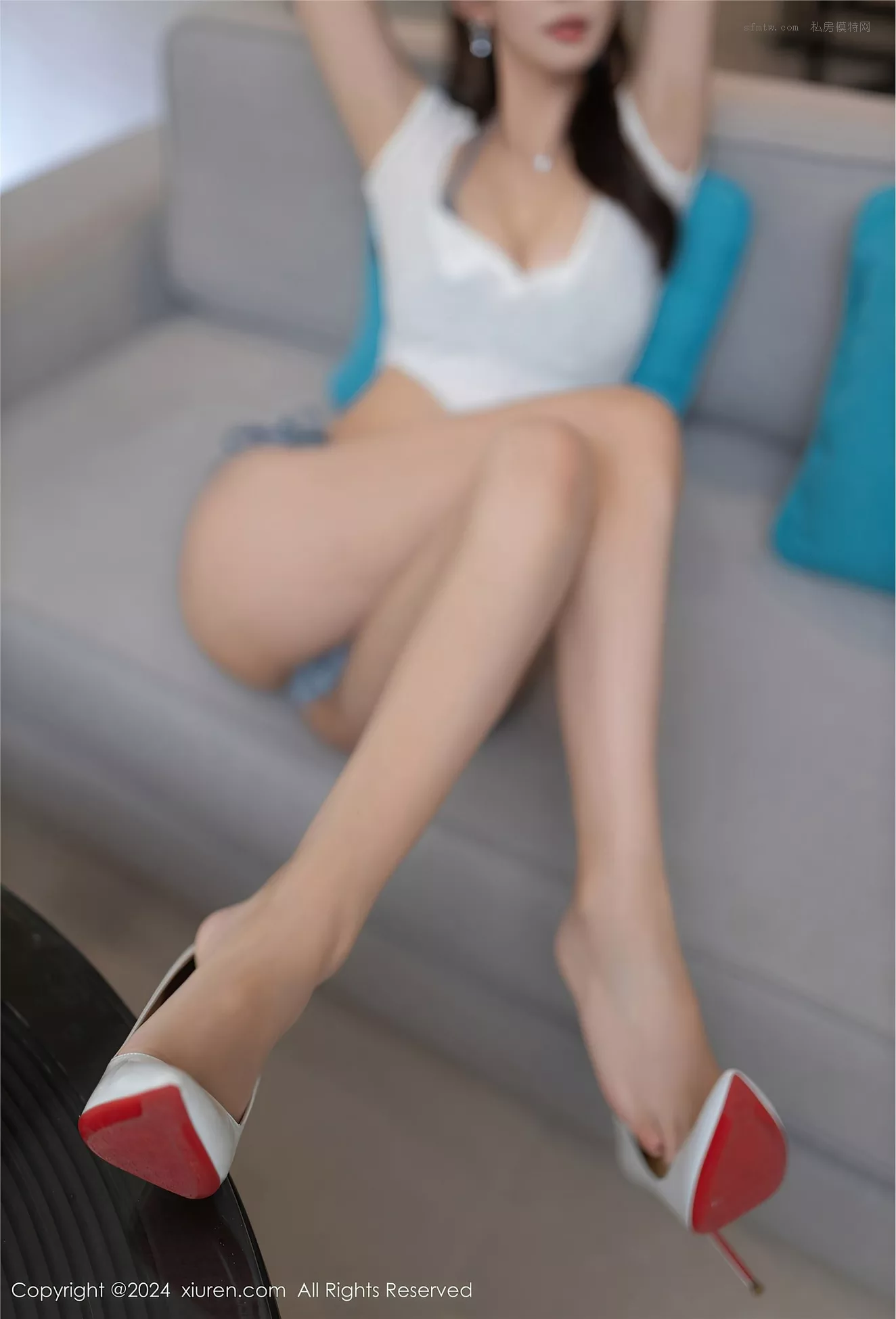 【秀人XiuRen】高画质图片 唐安琪 No.8786
