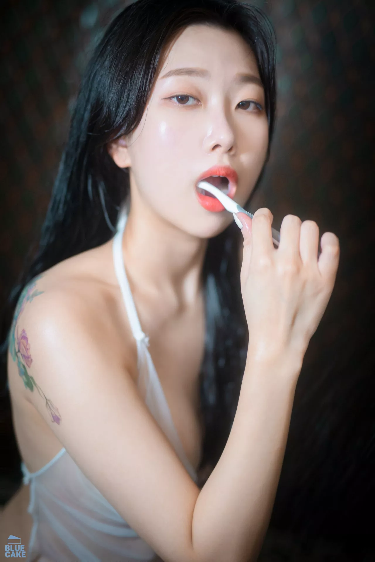 Shaany【BLUECAKE 南韩 丽人 全集修正 写真 Wet 蓝色蛋糕】