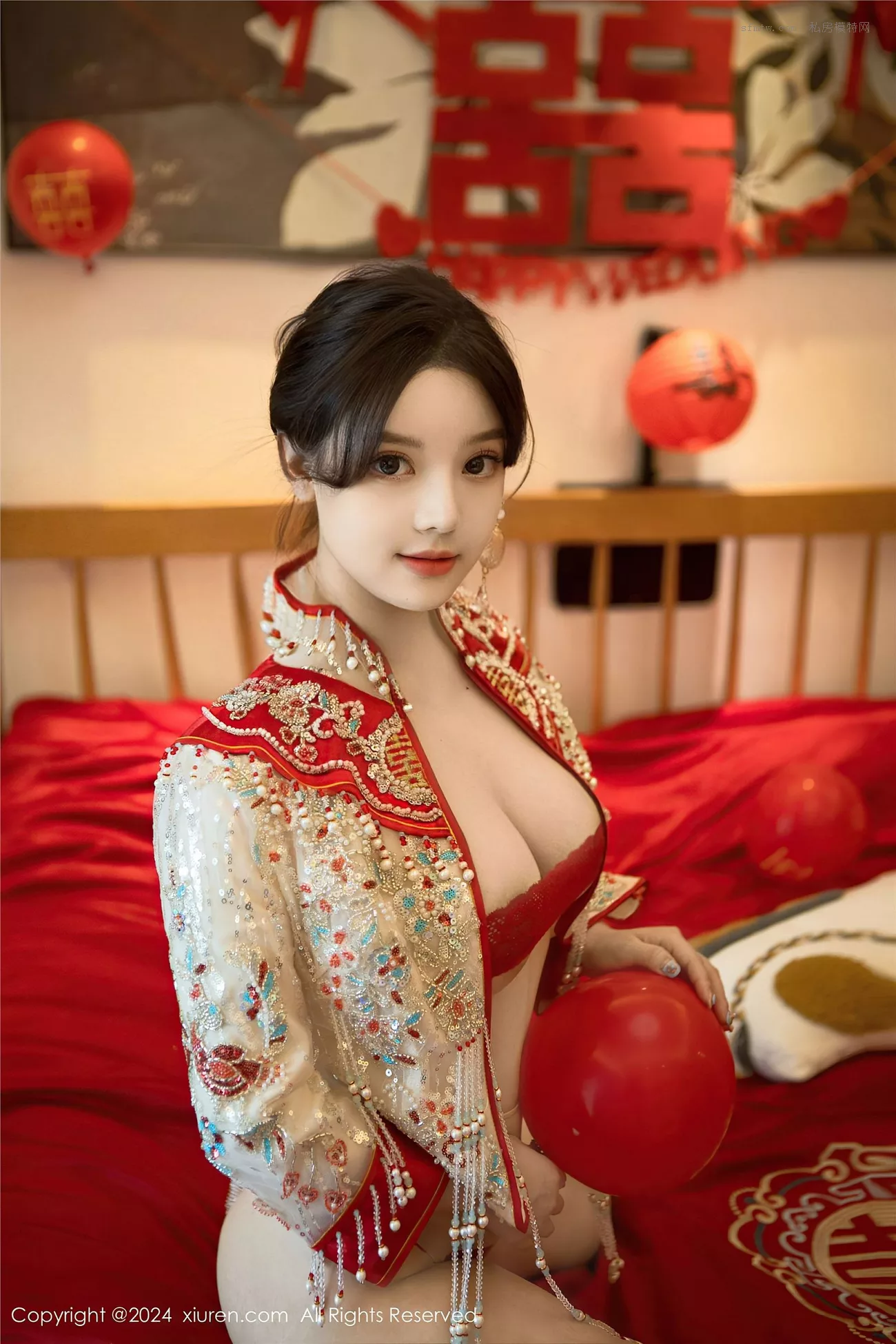 Vol.8780 豆瓣酱 【秀人】高画质像片