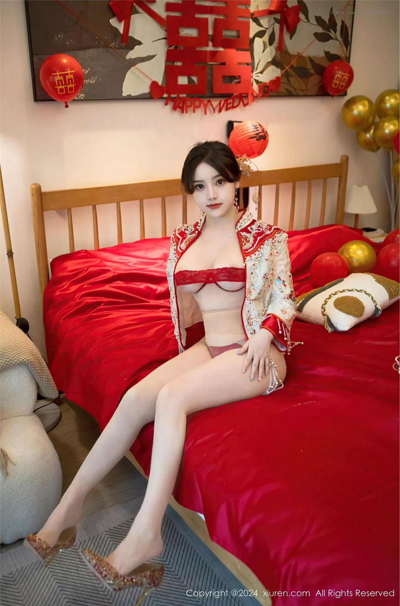 Vol.8780 豆瓣酱 【秀人】高画质像片