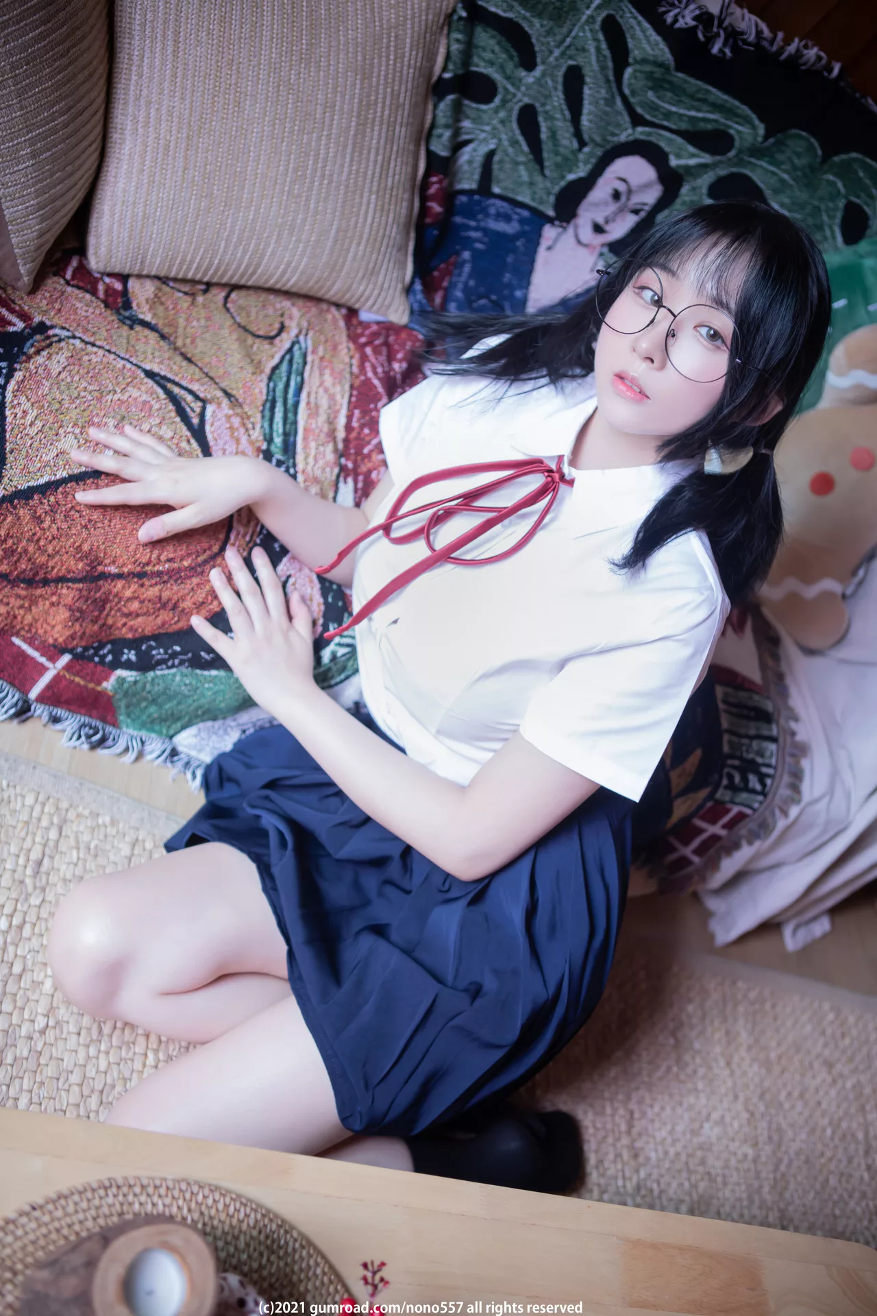 Girl Little Heihwa小女 (40P)