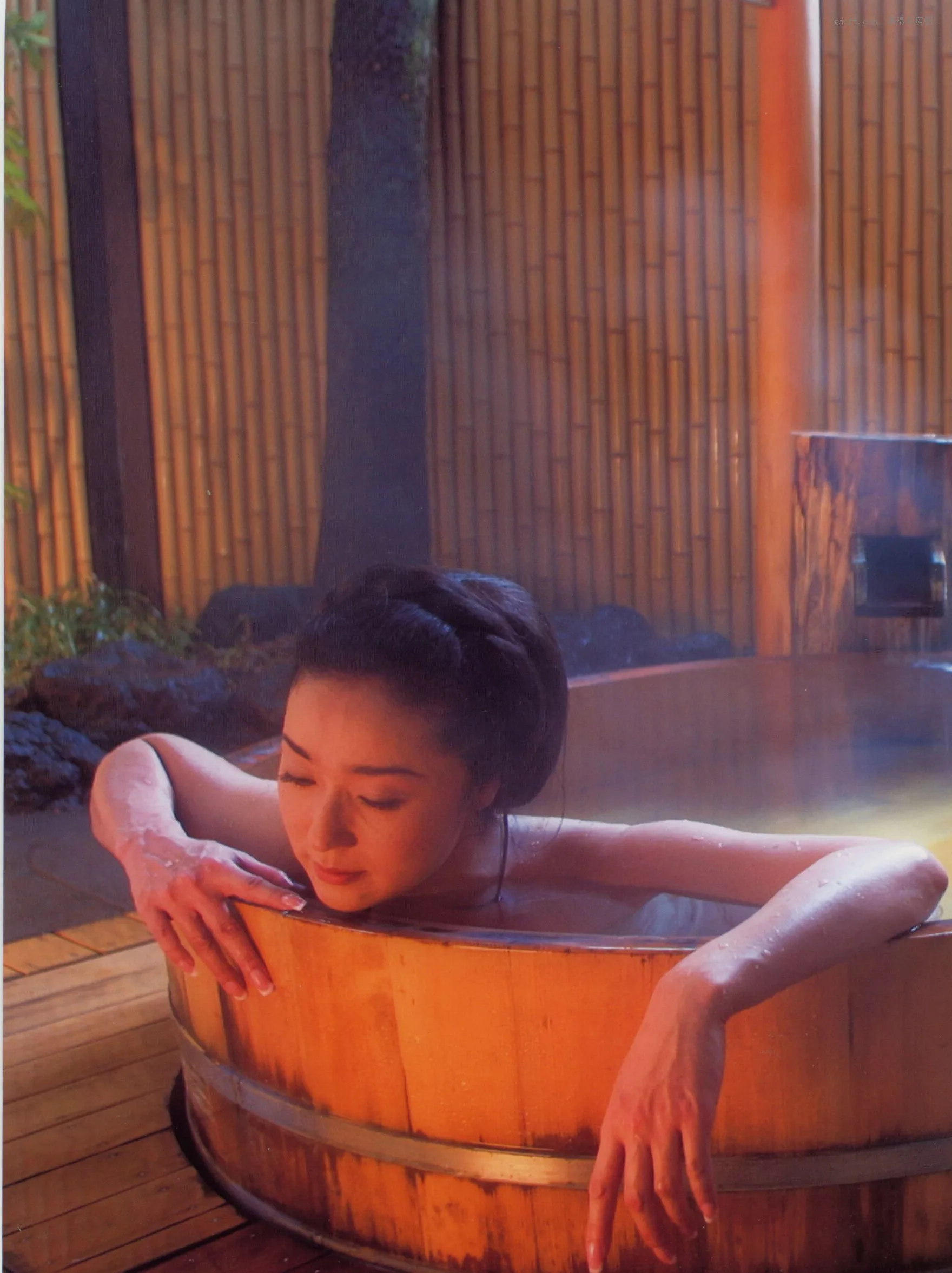 精选 超清写真摄影 2002.12 八人の汤 日本 女神