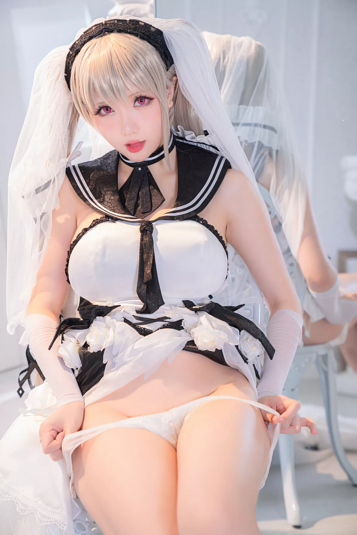 Cosplay 纯白と漆黑 女神 【Hoshilily 星之迟迟】 福利 可畏