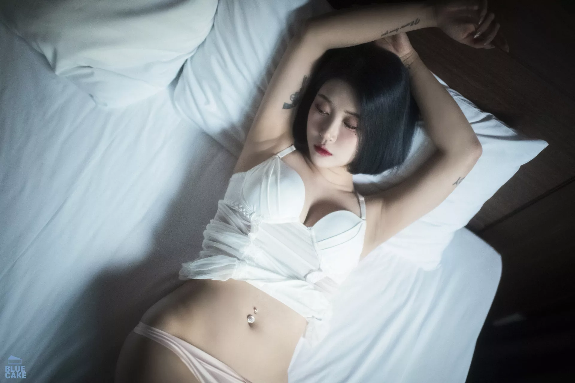 【BLUECAKE 韩国 Jeong Bomi 蓝色蛋糕】 SECRET 超清写真 佳人 全集修正 写真