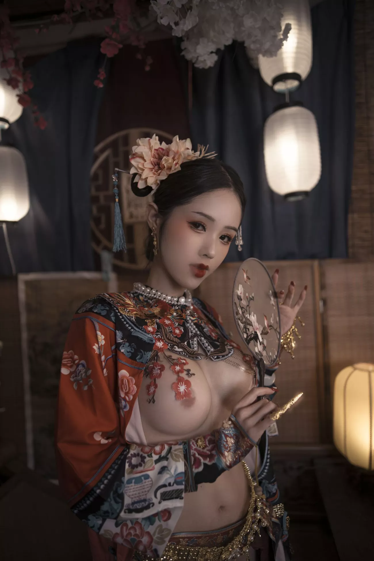 高画质写真图集 TiTi《满清服装》 钛合金