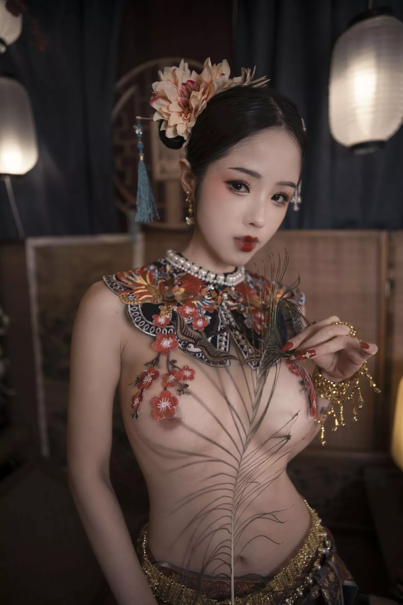 高画质写真图集 TiTi《满清服装》 钛合金