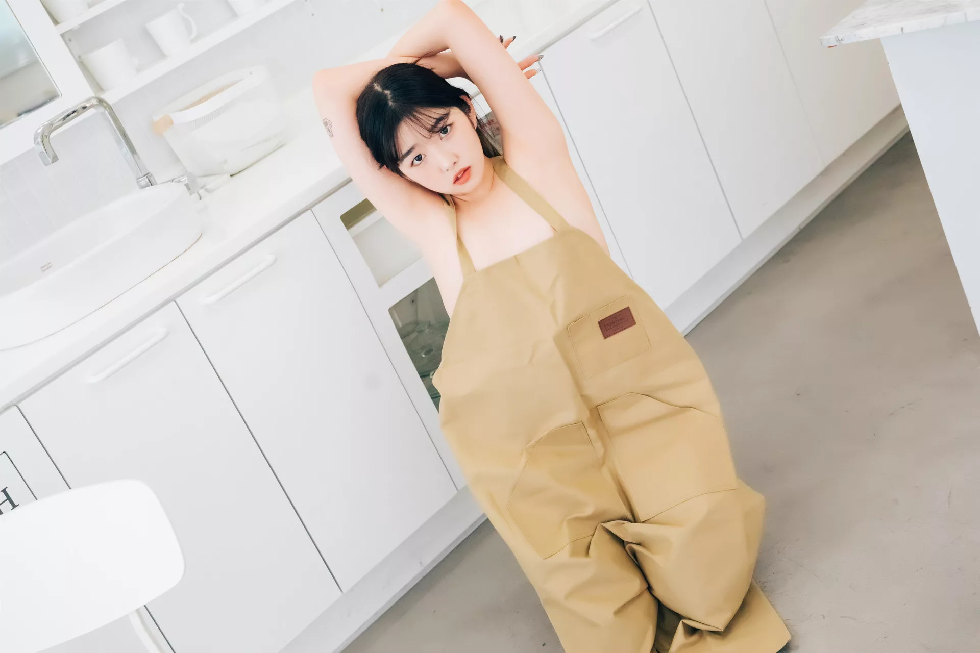 艺术图】 全集修正 艺术图 Sonson 淫惰丫头 韩国 丽人 韩国 Nude 丽人 【Loozy Apron