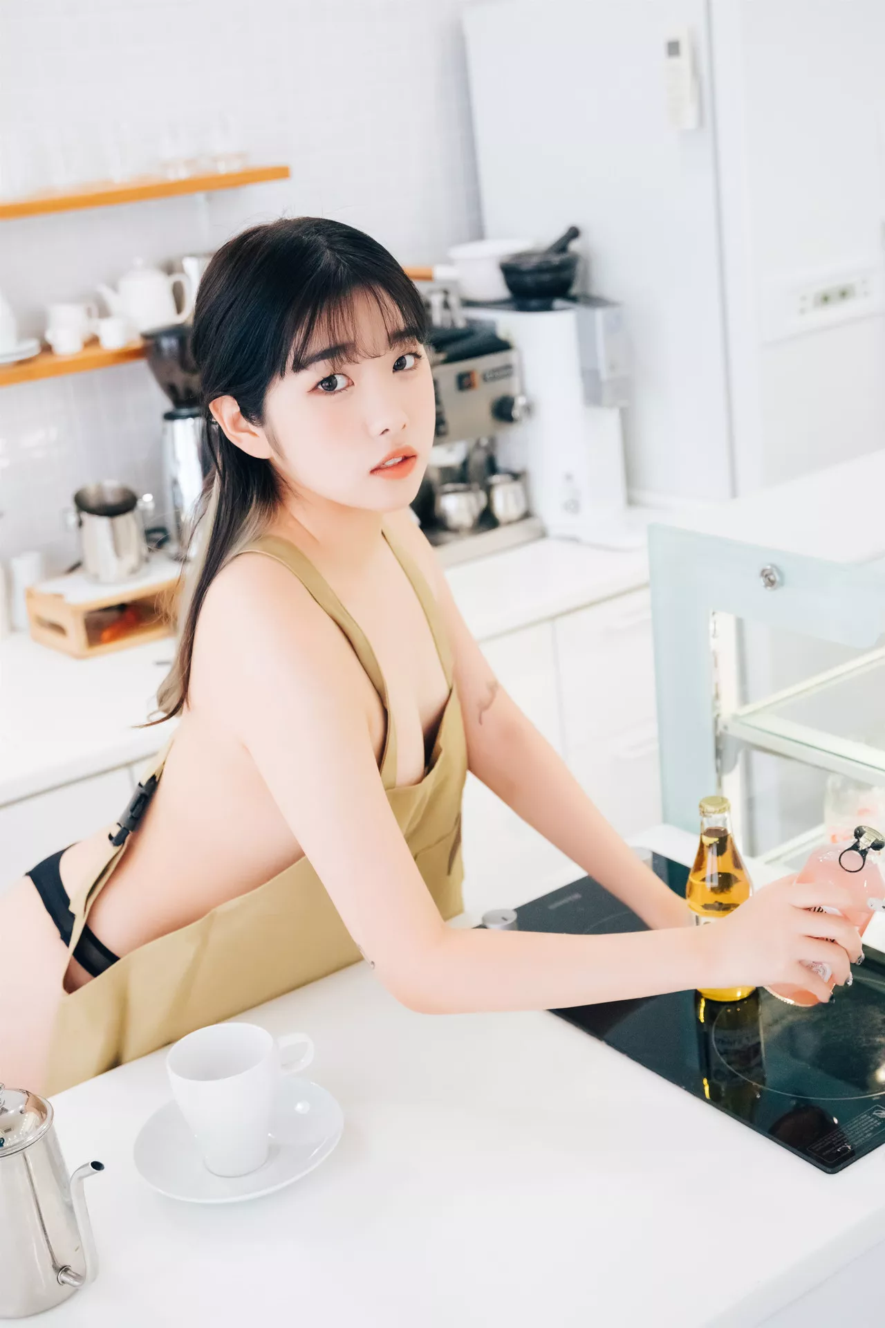 艺术图】 全集修正 艺术图 Sonson 淫惰丫头 韩国 丽人 韩国 Nude 丽人 【Loozy Apron
