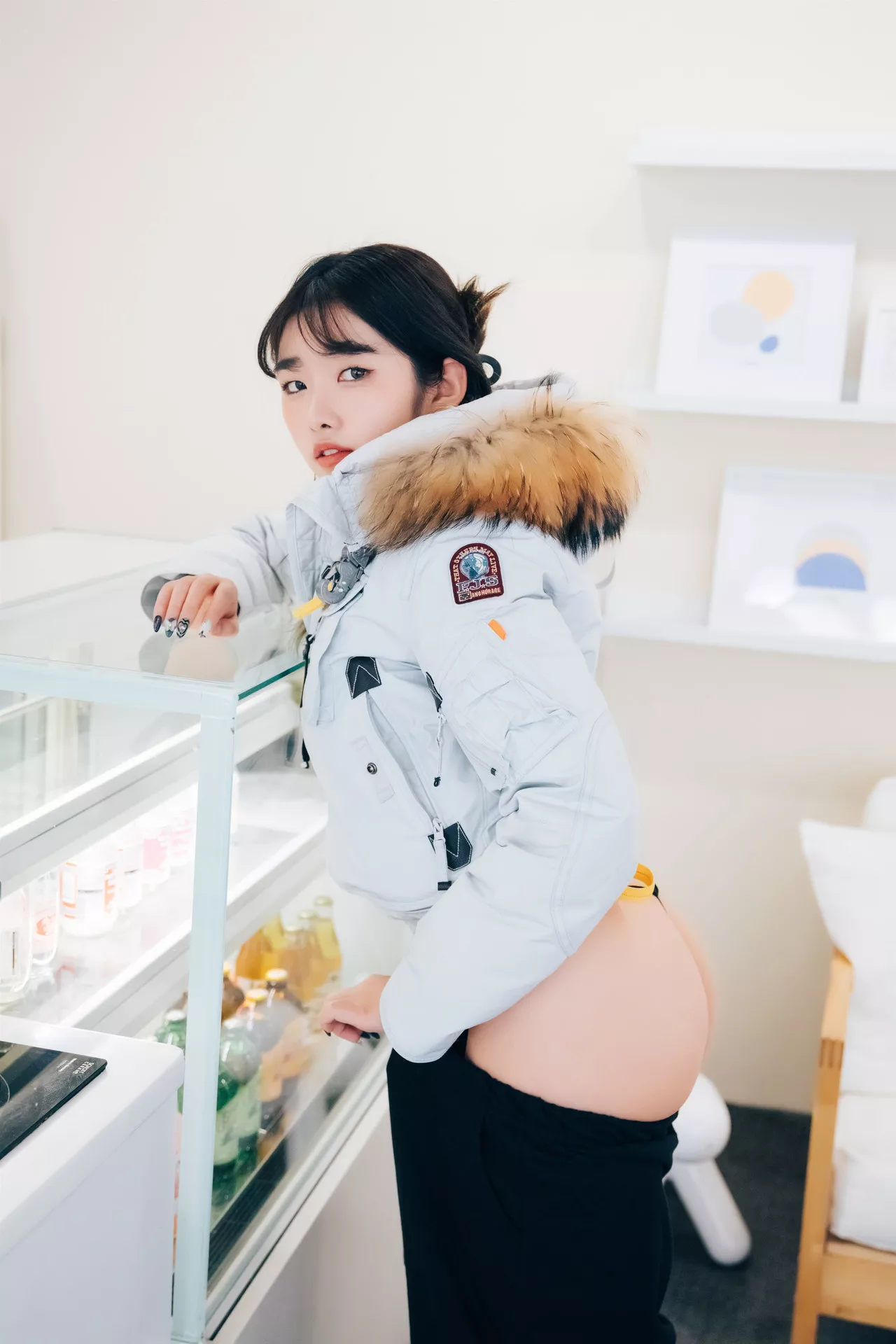 艺术图】 全集修正 艺术图 Sonson 淫惰丫头 韩国 丽人 韩国 Nude 丽人 【Loozy Apron