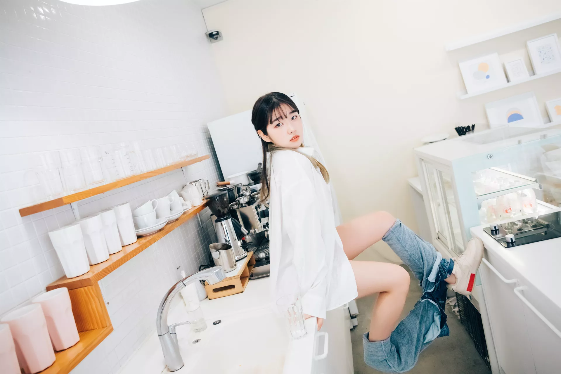 艺术图】 全集修正 艺术图 Sonson 淫惰丫头 韩国 丽人 韩国 Nude 丽人 【Loozy Apron