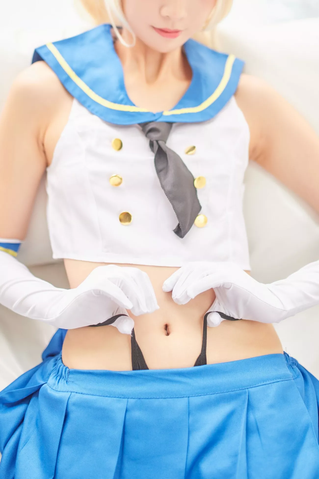 西瓜菇凉 高清写真套图 《C服岛风菇凉》