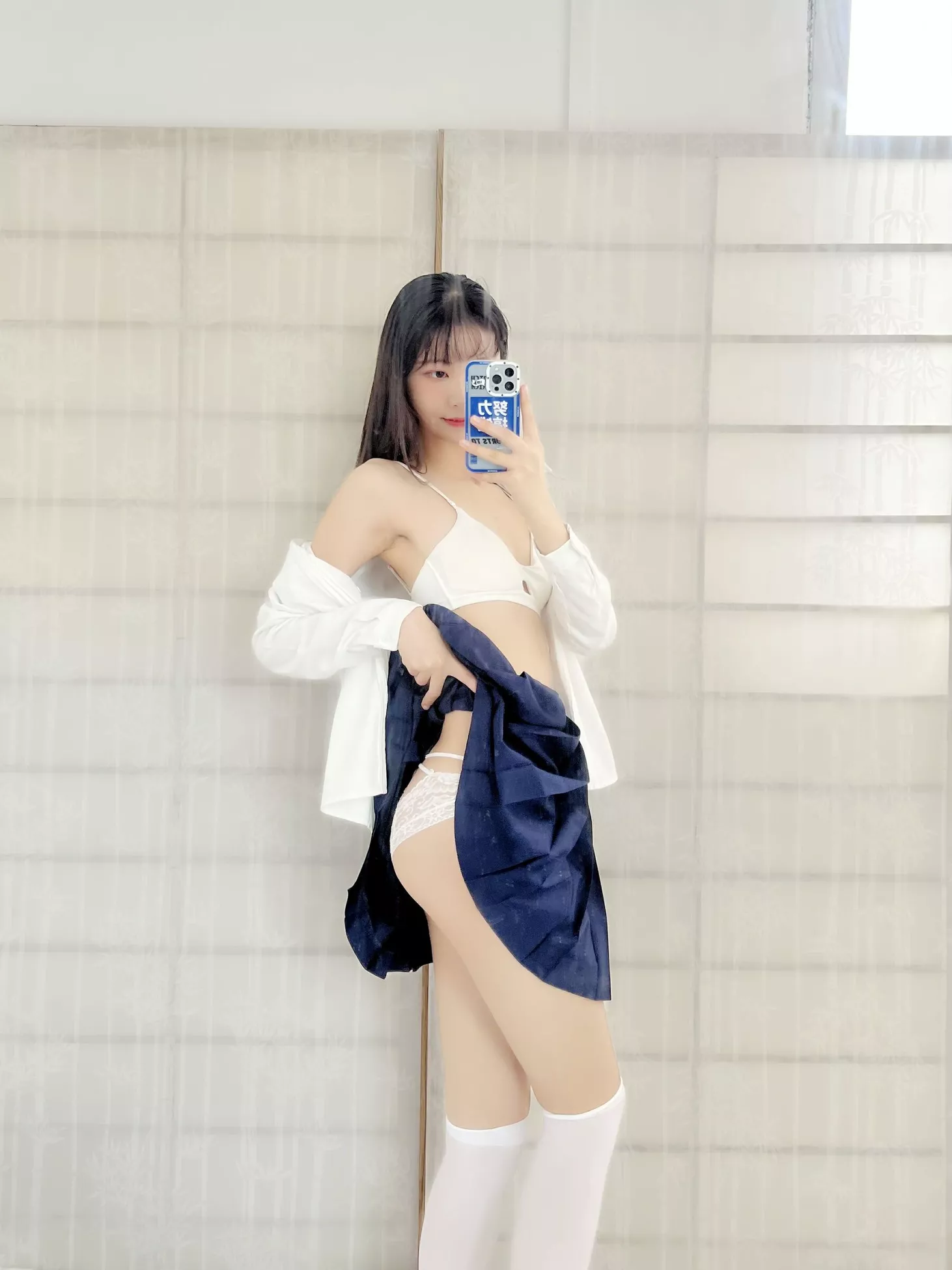 福利 高质写真美图 《新年祝福 自摄》 西瓜少女