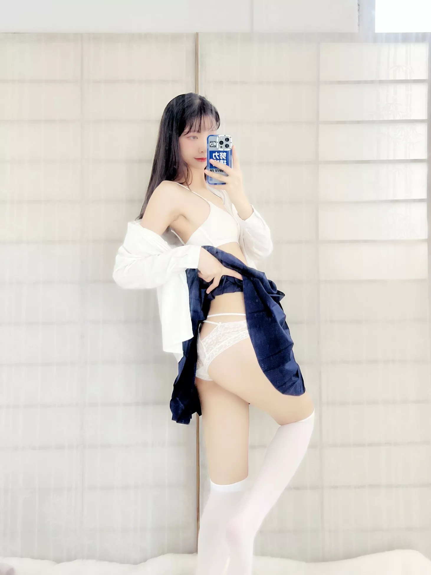 福利 高质写真美图 《新年祝福 自摄》 西瓜少女