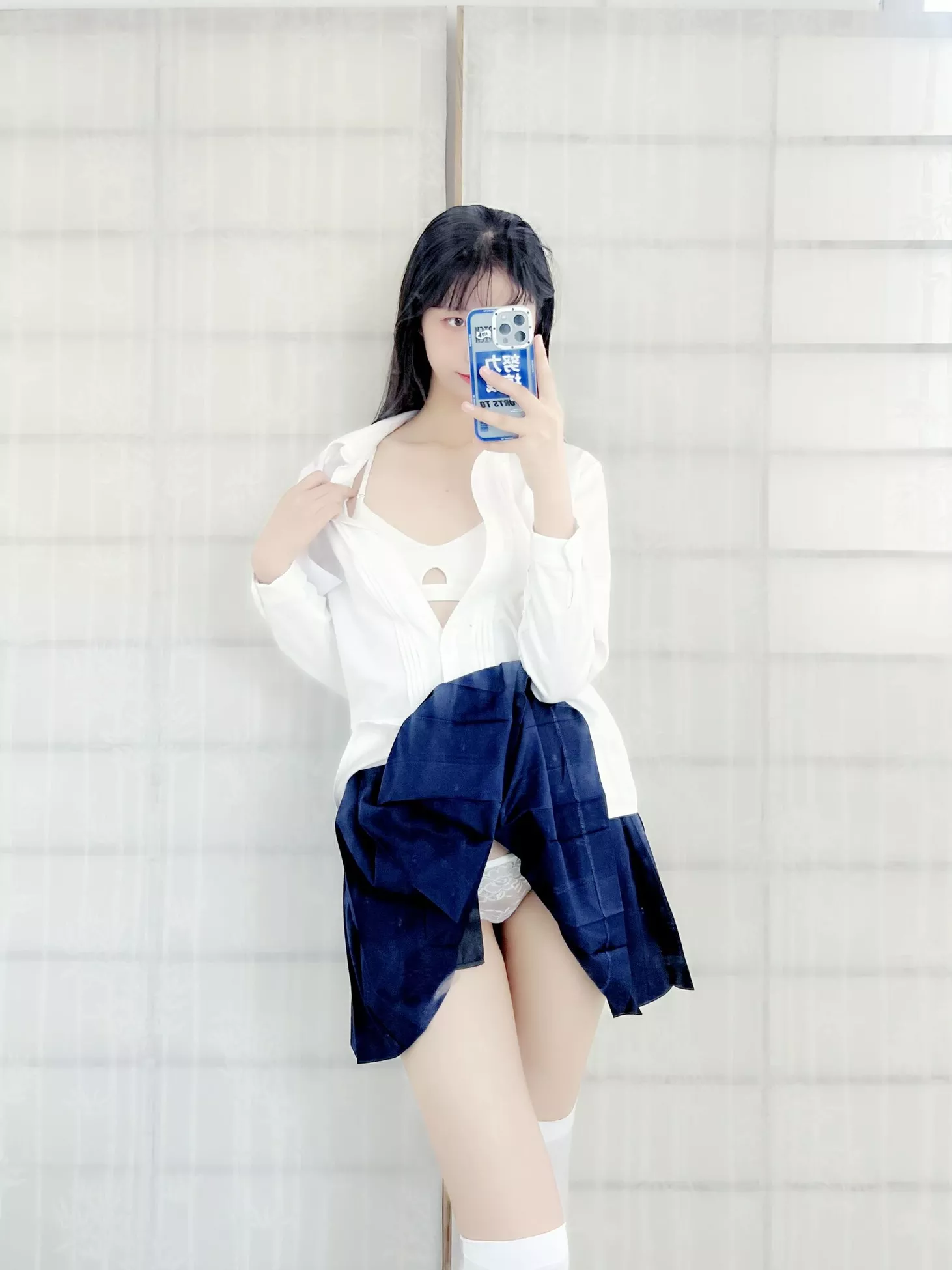 福利 高质写真美图 《新年祝福 自摄》 西瓜少女