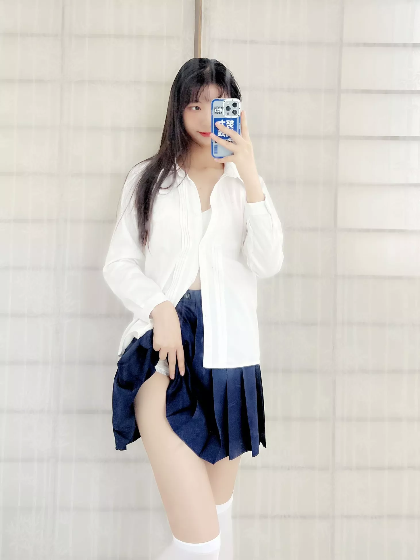 福利 高质写真美图 《新年祝福 自摄》 西瓜少女