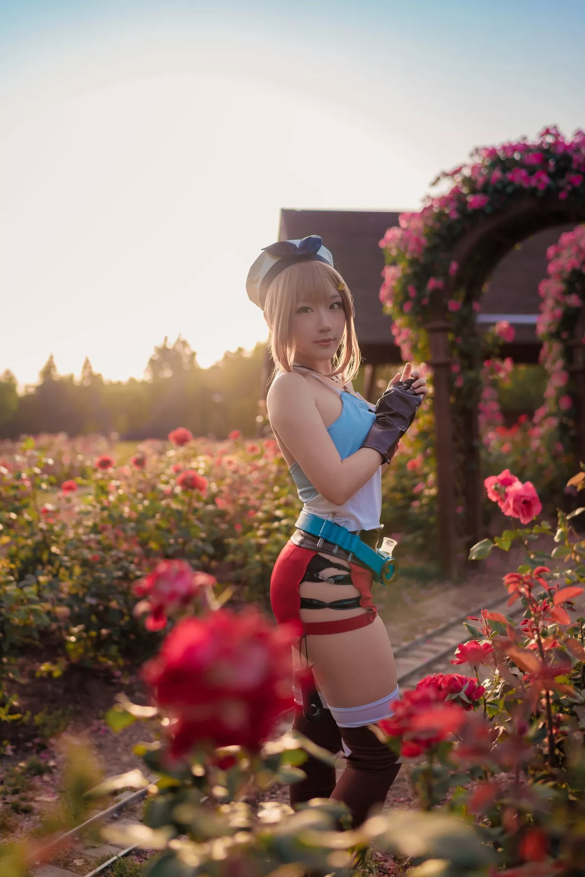福利 Cosplay 美人 莱莎 【Mime弥美】 的�b金工房