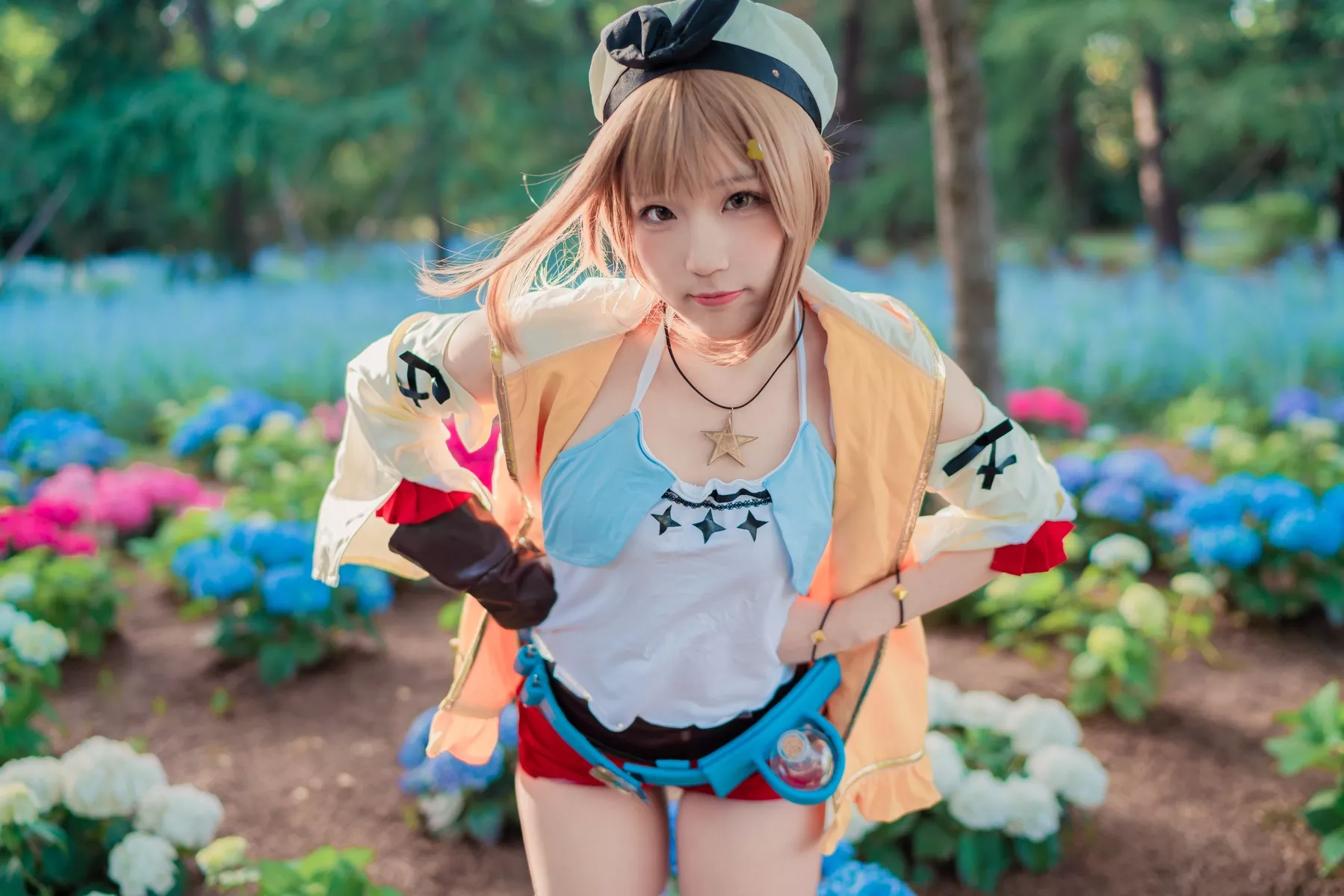 福利 Cosplay 美人 莱莎 【Mime弥美】 的�b金工房
