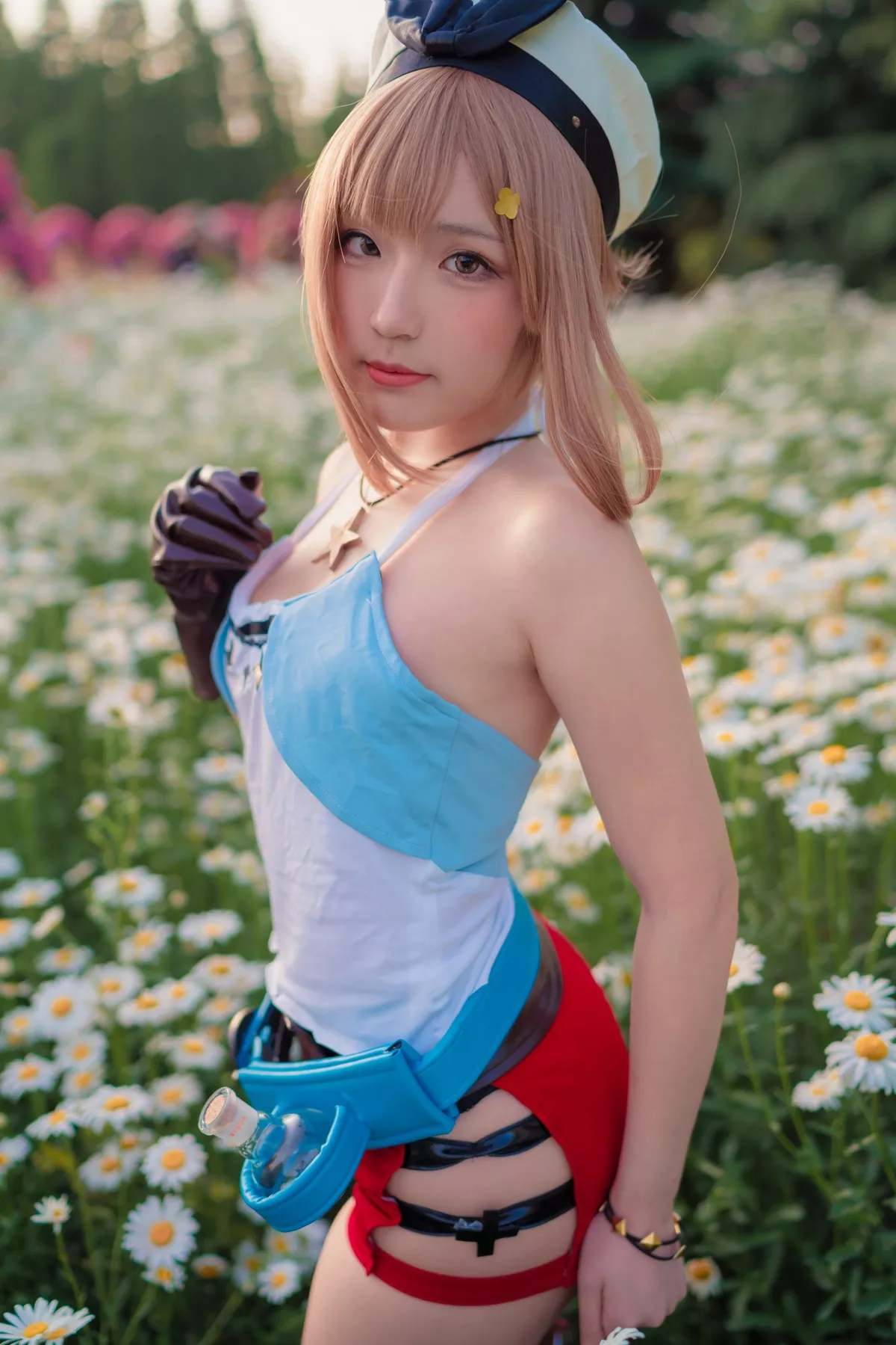 福利 Cosplay 美人 莱莎 【Mime弥美】 的�b金工房