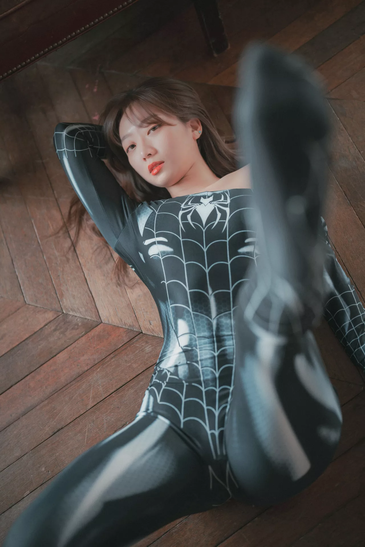 南韩 写真 南韩 The 高清写真图集】 辣模 Koby【DJAWA Curvy Spider Girl 辣模 (48P) 大佳玩