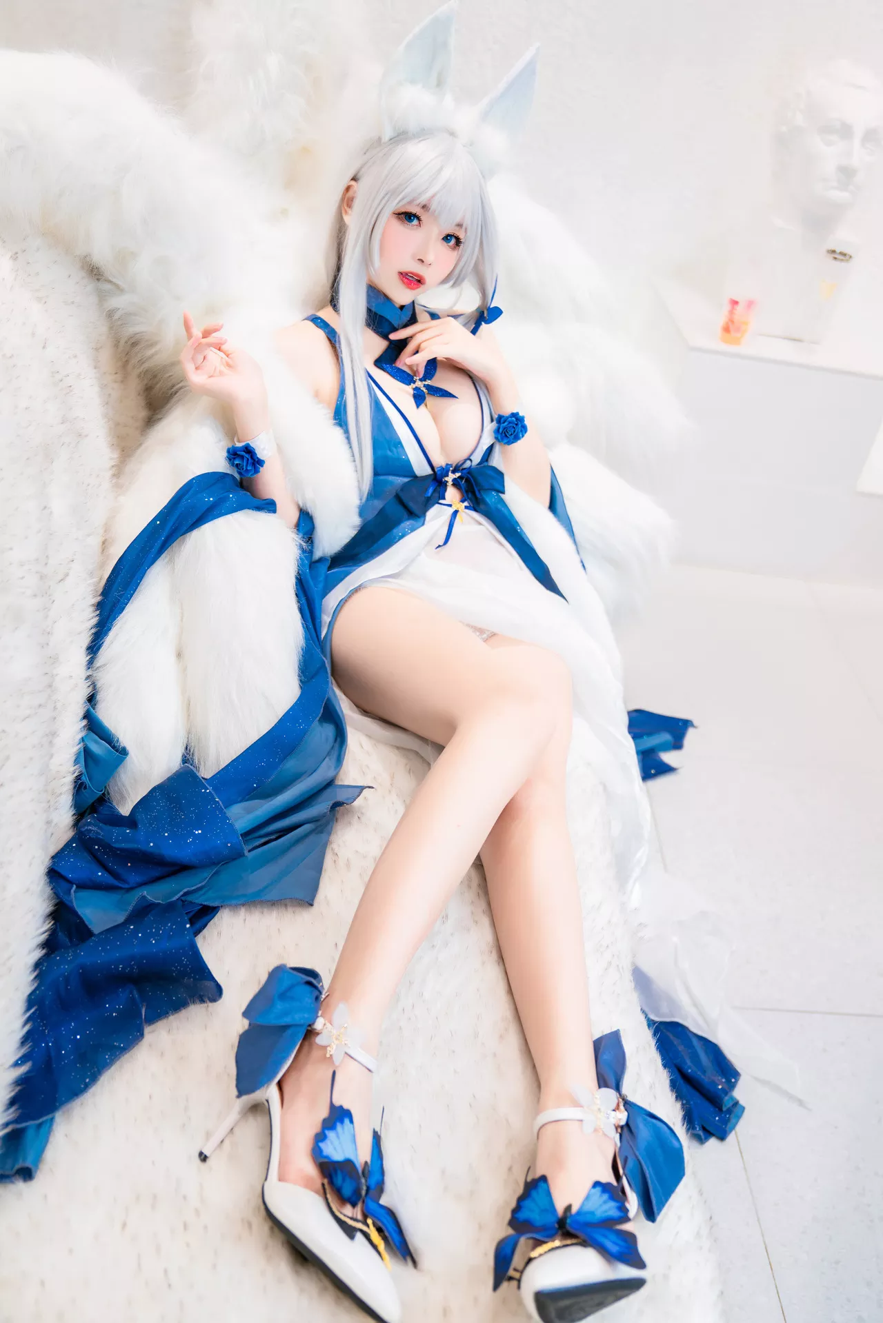 葵葵】 美人 Cosplay No 福报 【Momo ko Shina 信浓礼服