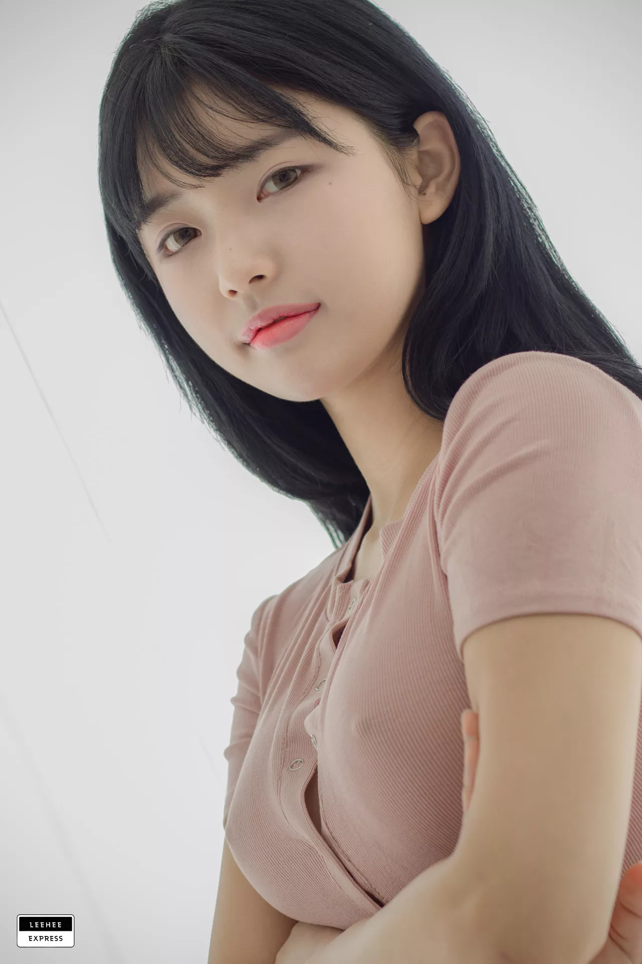 利熙快运 韩国 仙女 LEHF U.Hwa【LEEHEE 韩国 EXPRESS (47P) 超清 017 模特 摄影 摄影组图】