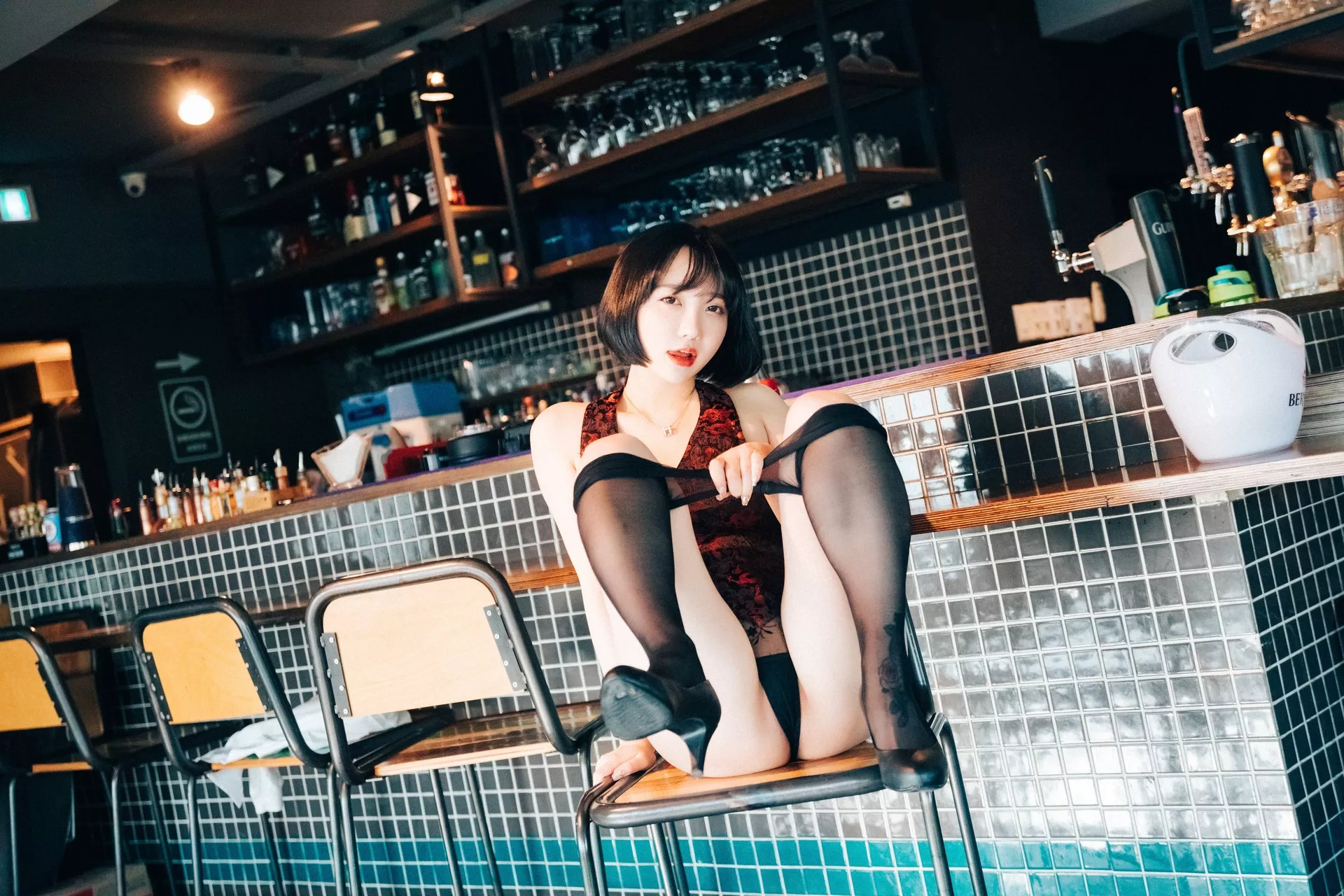 写真】 写真 Son 美女 淫惰少女 全集修正 南韩 Bar Tainted Yeeun【Loozy 美女 Love 南韩