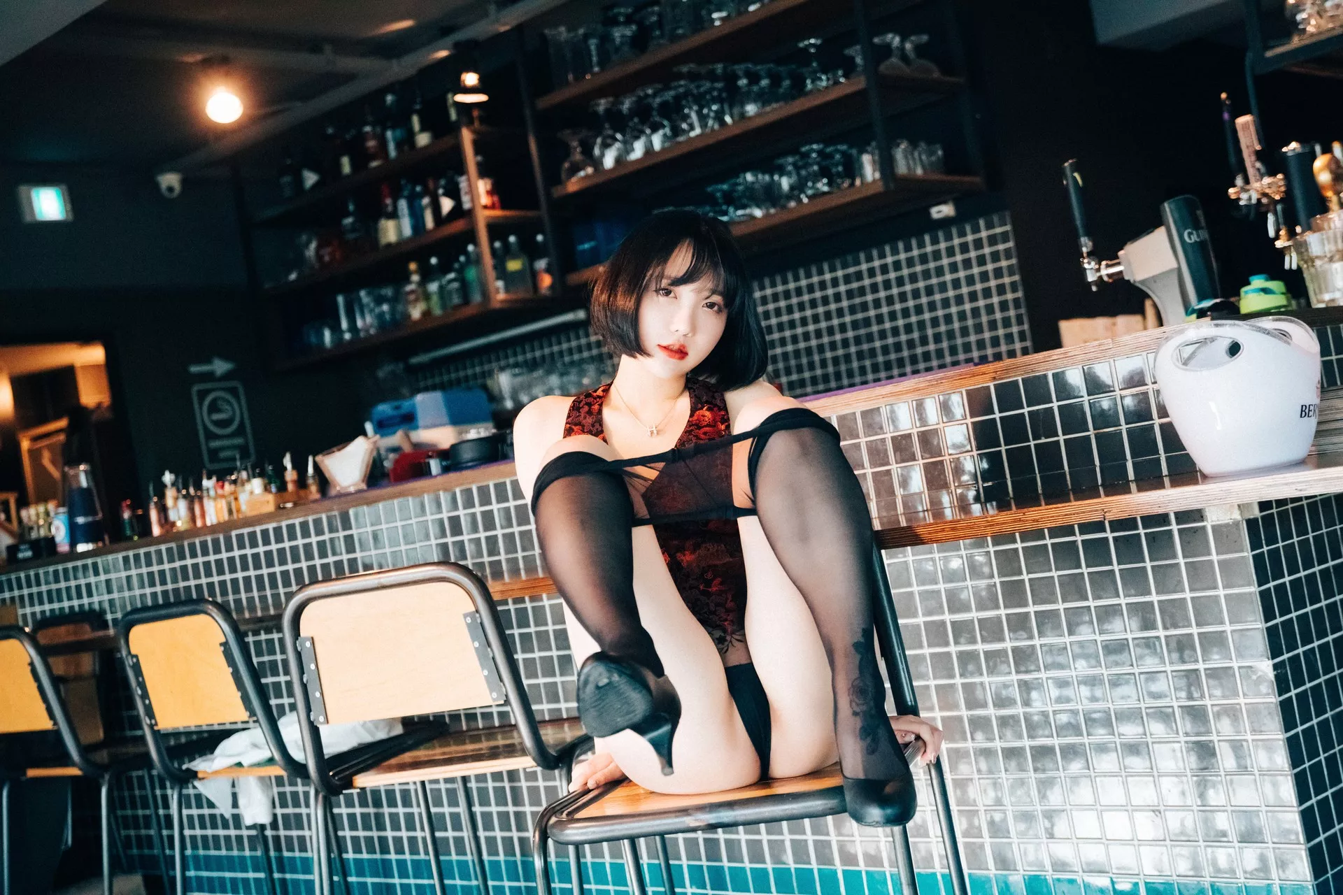 写真】 写真 Son 美女 淫惰少女 全集修正 南韩 Bar Tainted Yeeun【Loozy 美女 Love 南韩