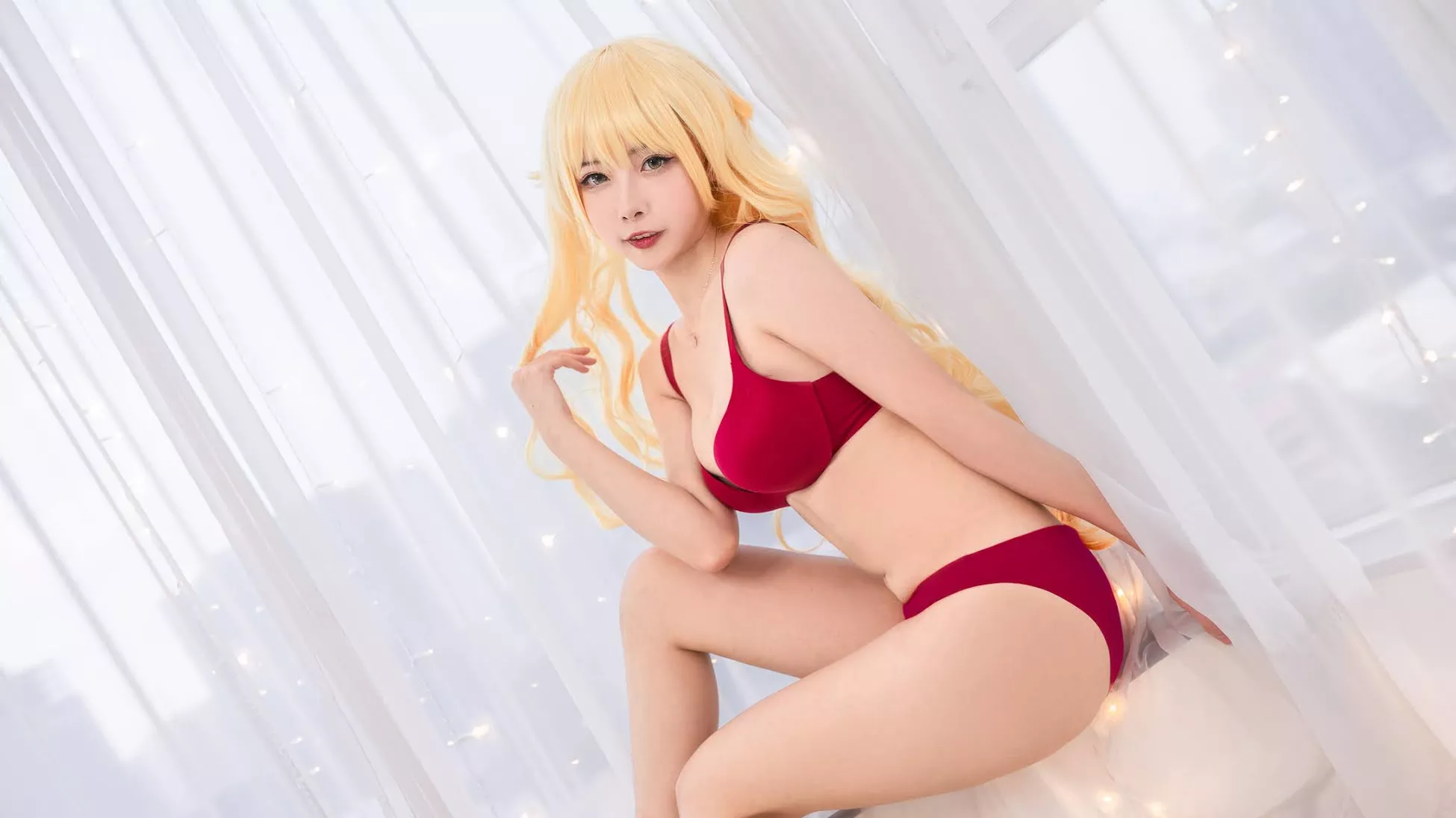 福利 Cosplay Vagrant ( The 薇薇 ko 安) 葵葵】 美女 Vivian 【Momo