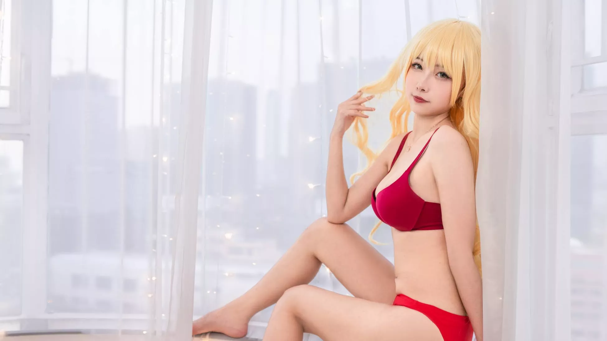 福利 Cosplay Vagrant ( The 薇薇 ko 安) 葵葵】 美女 Vivian 【Momo