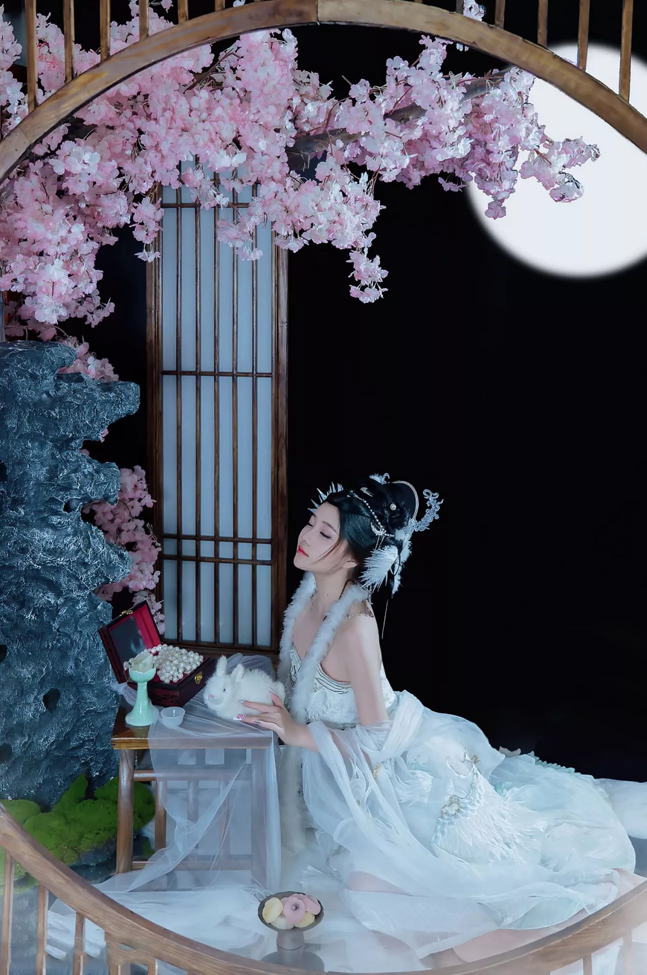 高清写真套图 《嫦娥仙子》 年年