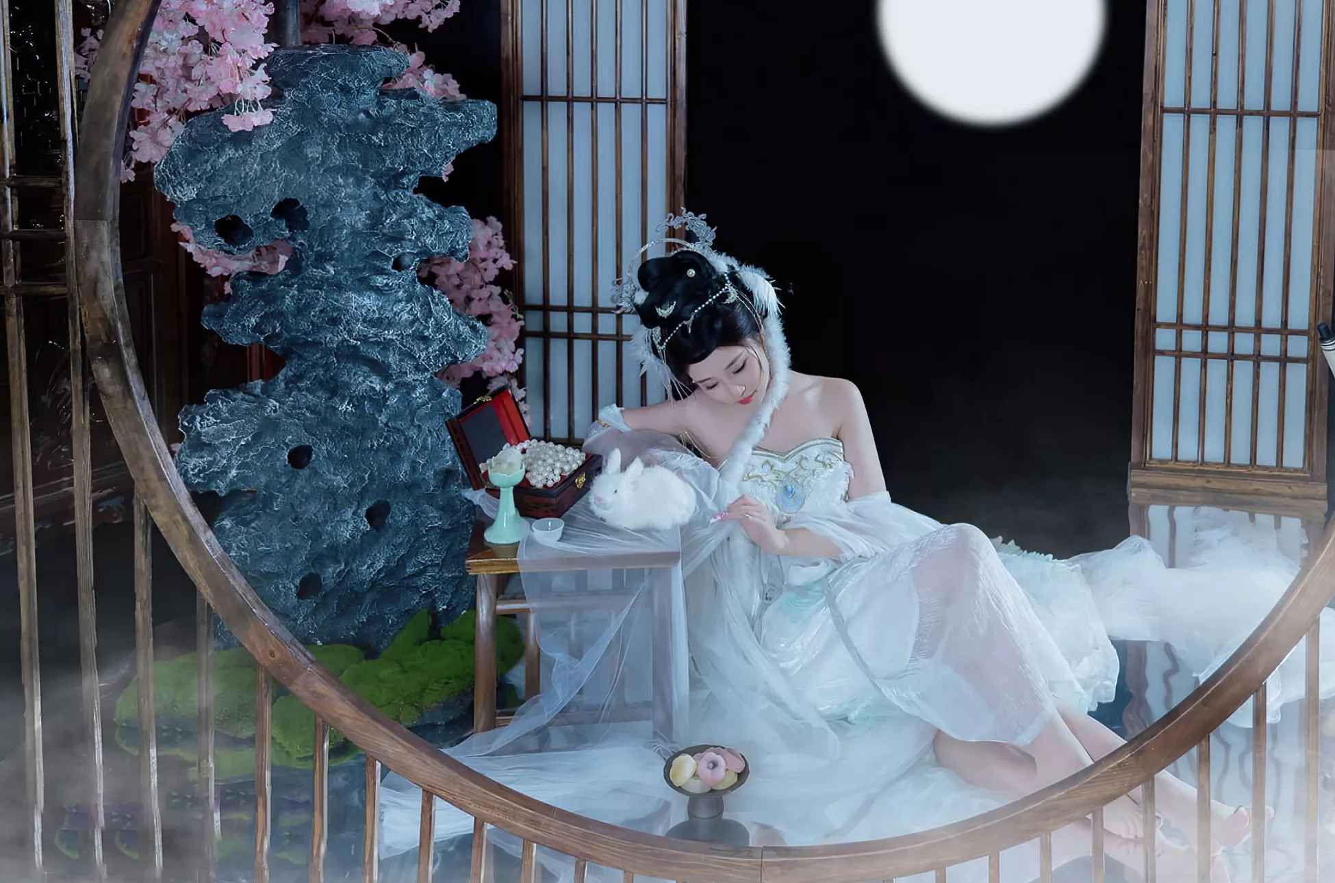 高清写真套图 《嫦娥仙子》 年年