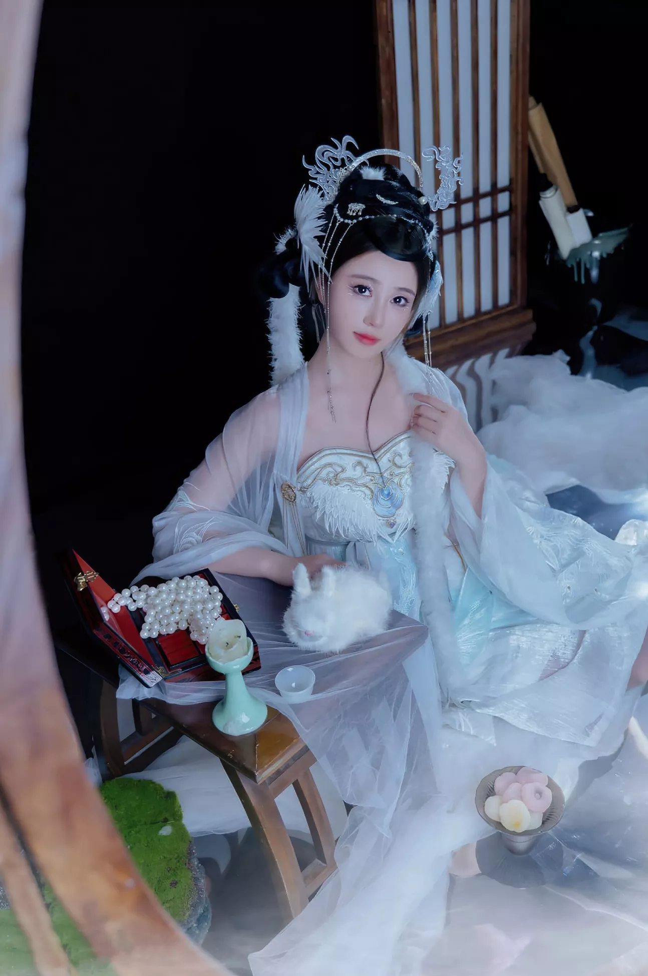高清写真套图 《嫦娥仙子》 年年